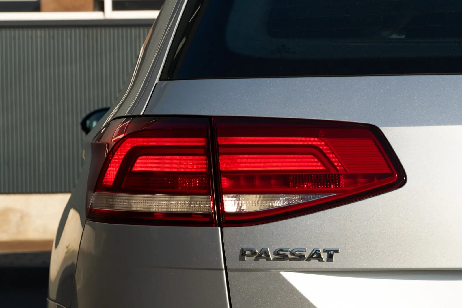 Volkswagen Passat Variant 1.6 TDI Confortline DSG 35