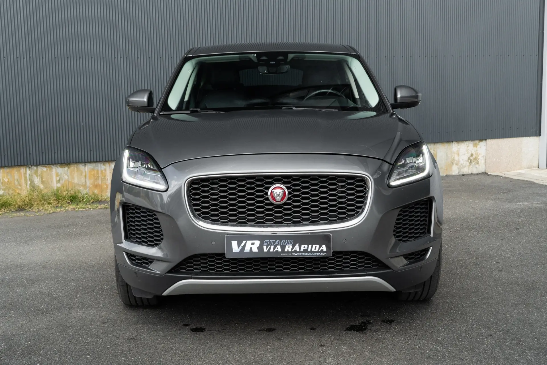 Jaguar E-Pace 2.0 i4D SE 2