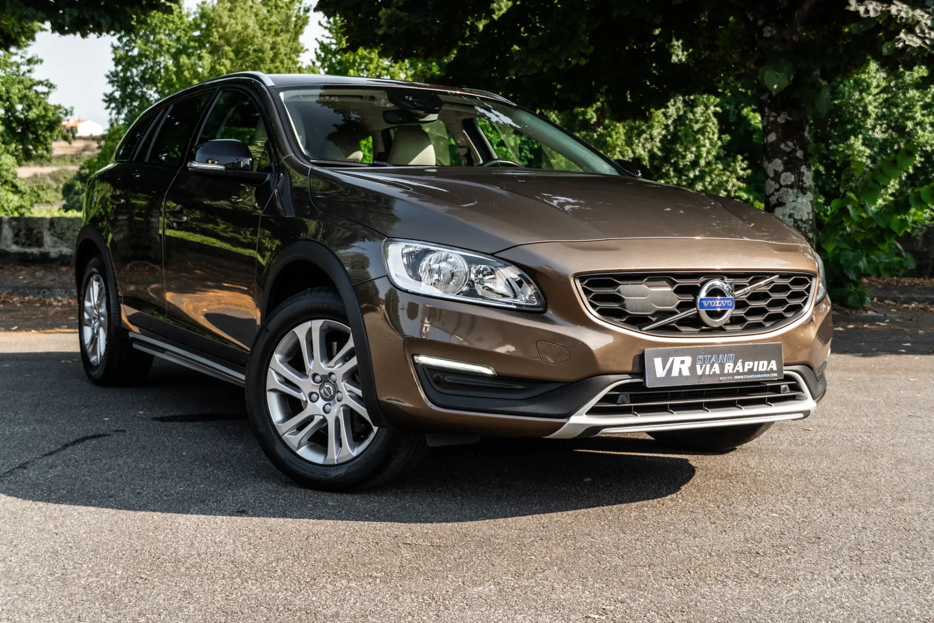 Volvo V60 Cross Country 2.0 D3 Momentum 3