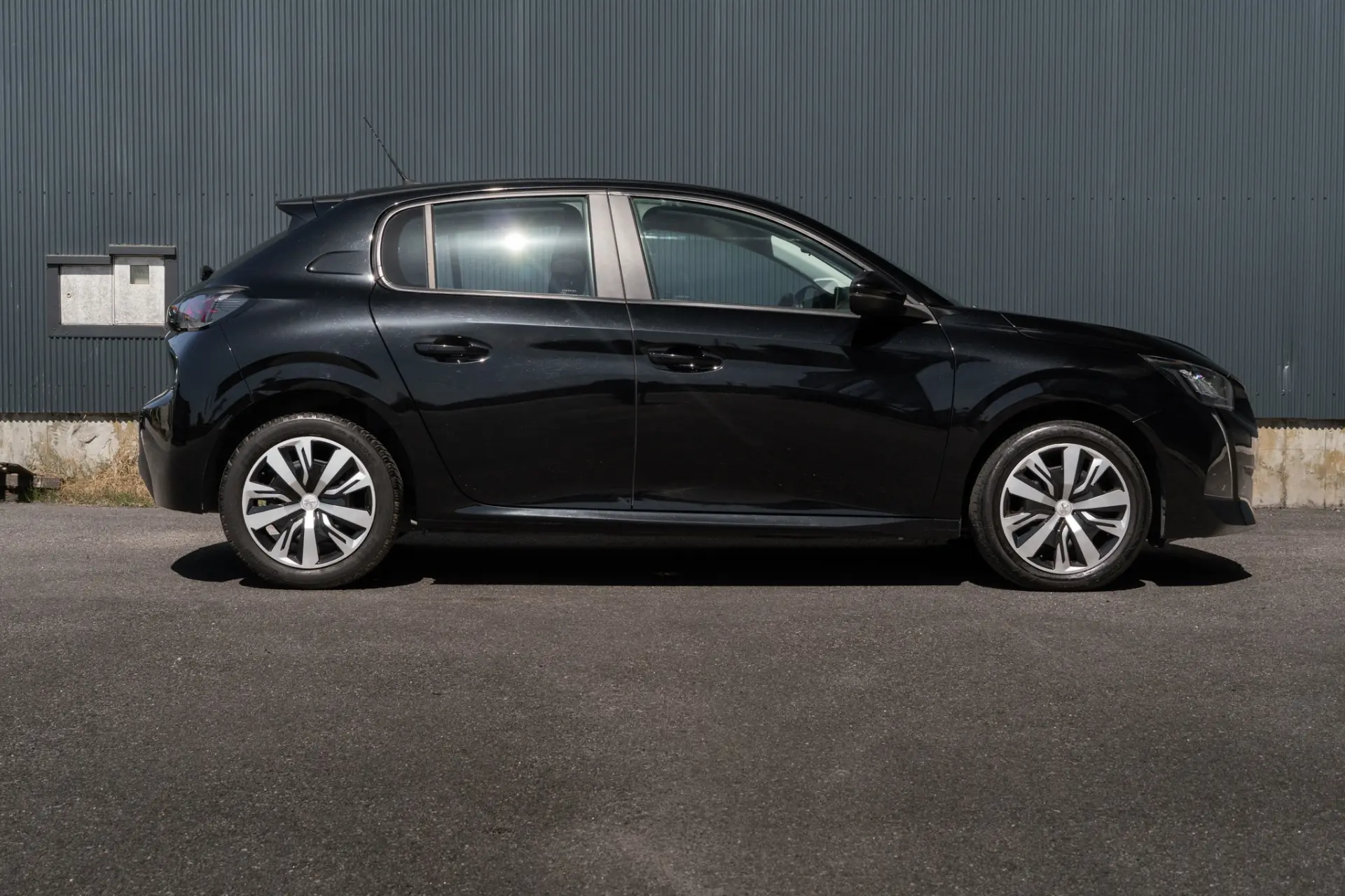 Peugeot 208 1.5 BlueHDi Allure 28