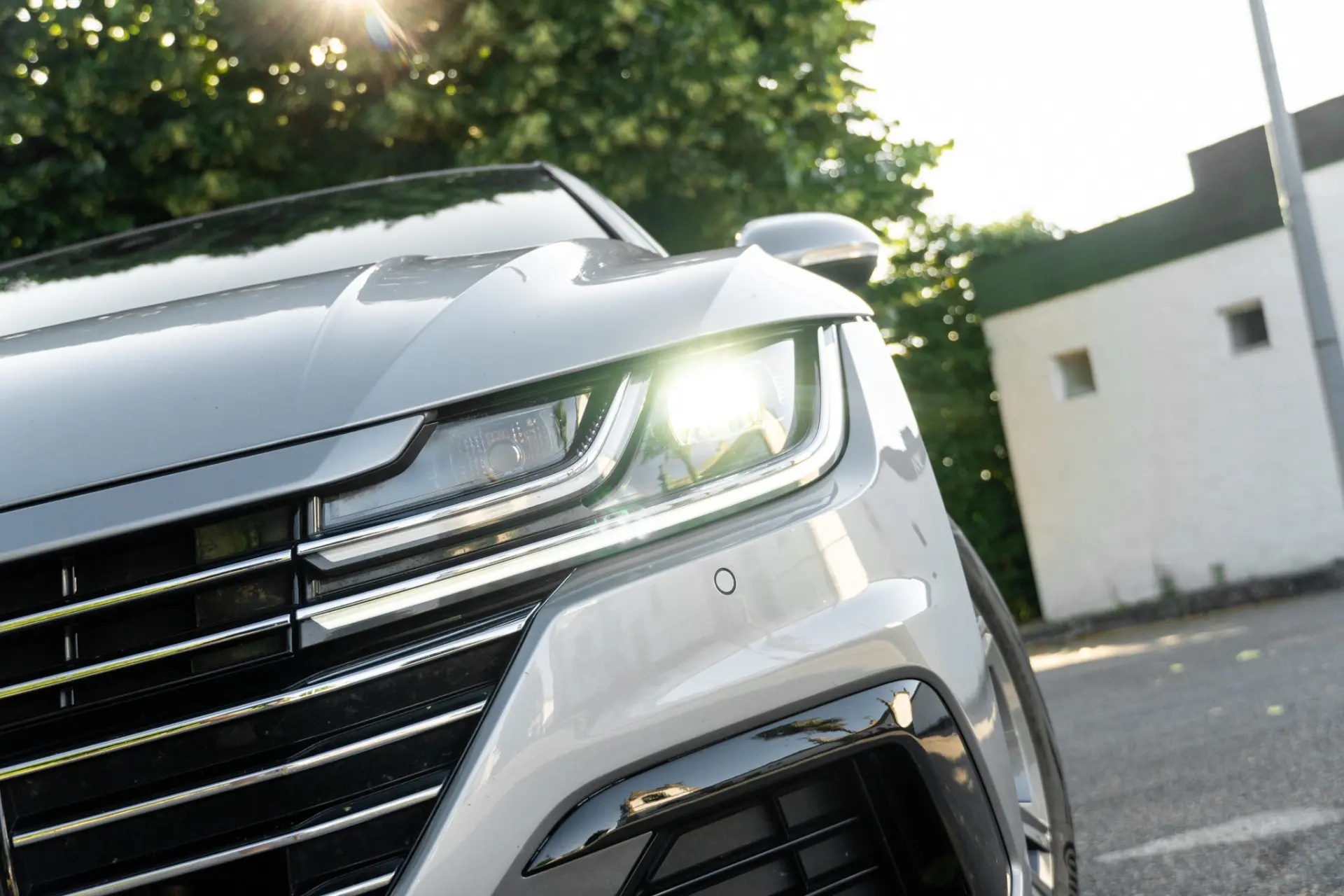 Volkswagen Arteon 2.0 TDI R-Line DSG 32