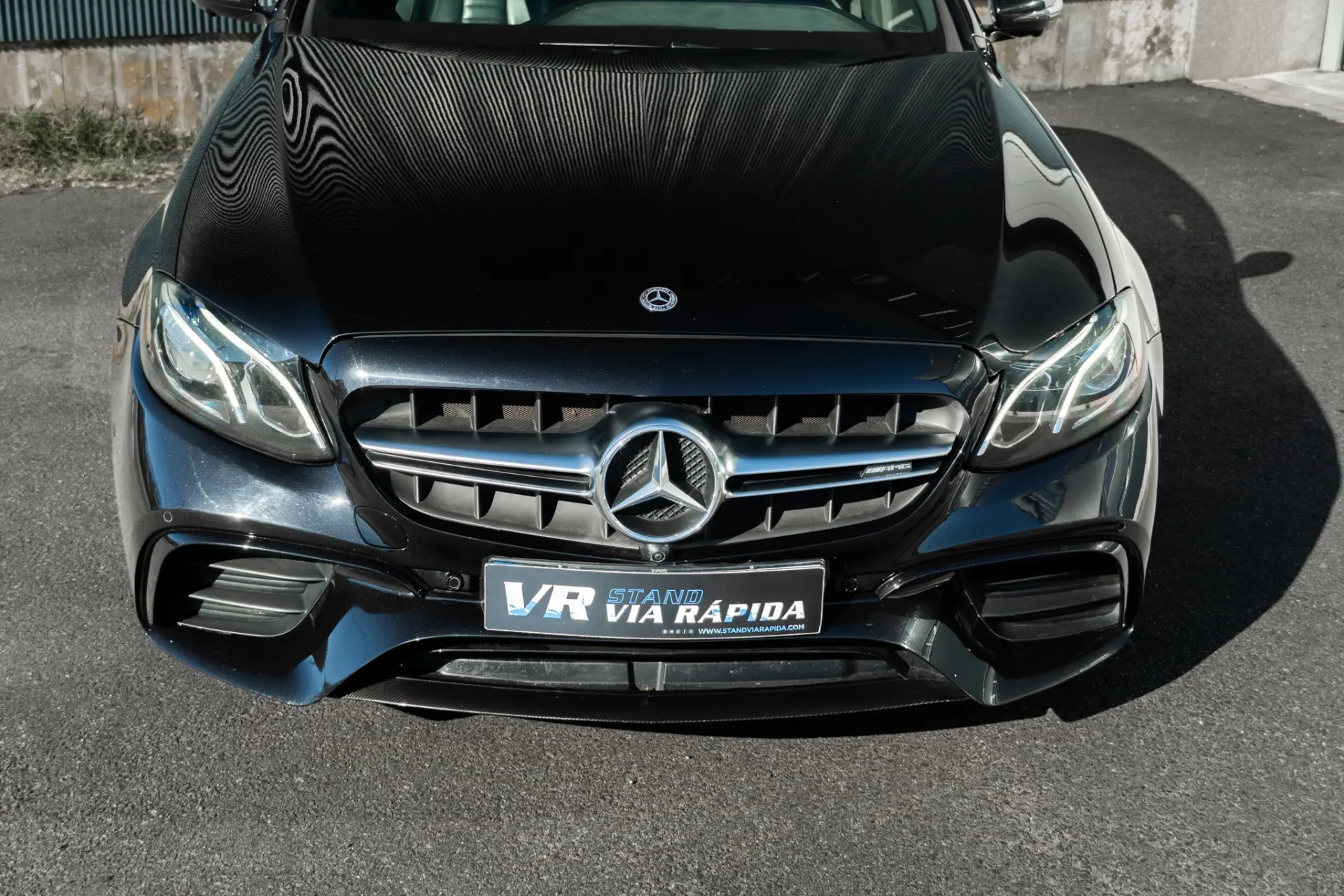 Mercedes-Benz E 220 d Avantgarde 32
