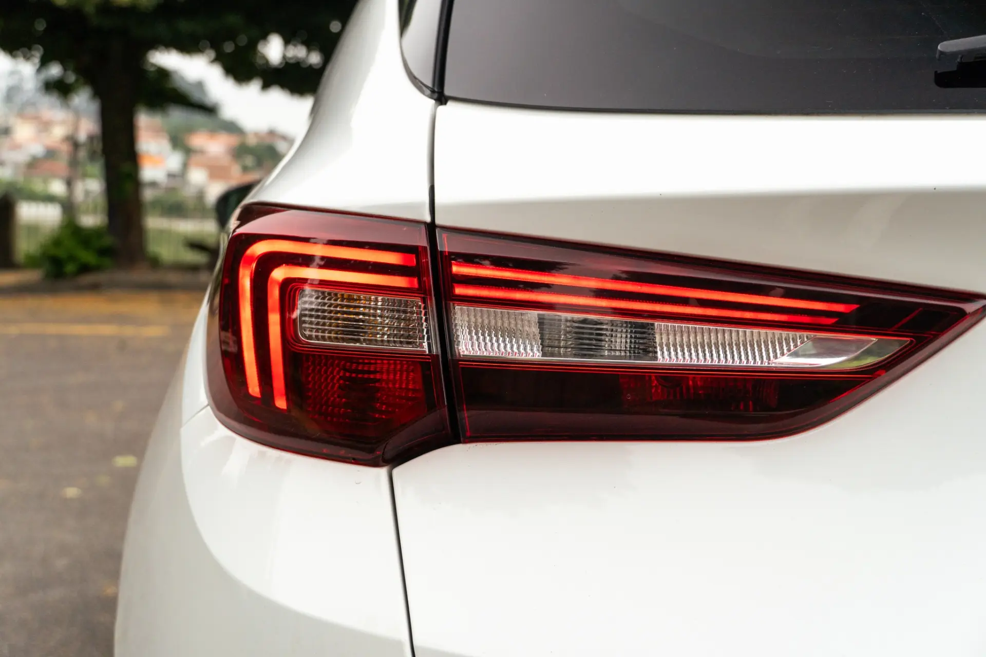 Opel Grandland X 1.2 T Business Edition 37