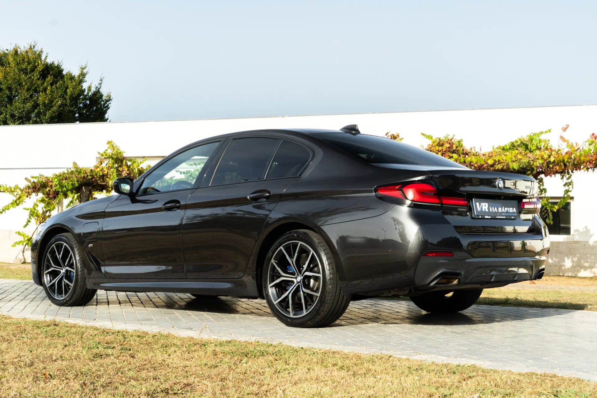 BMW 520 e Pack M 6
