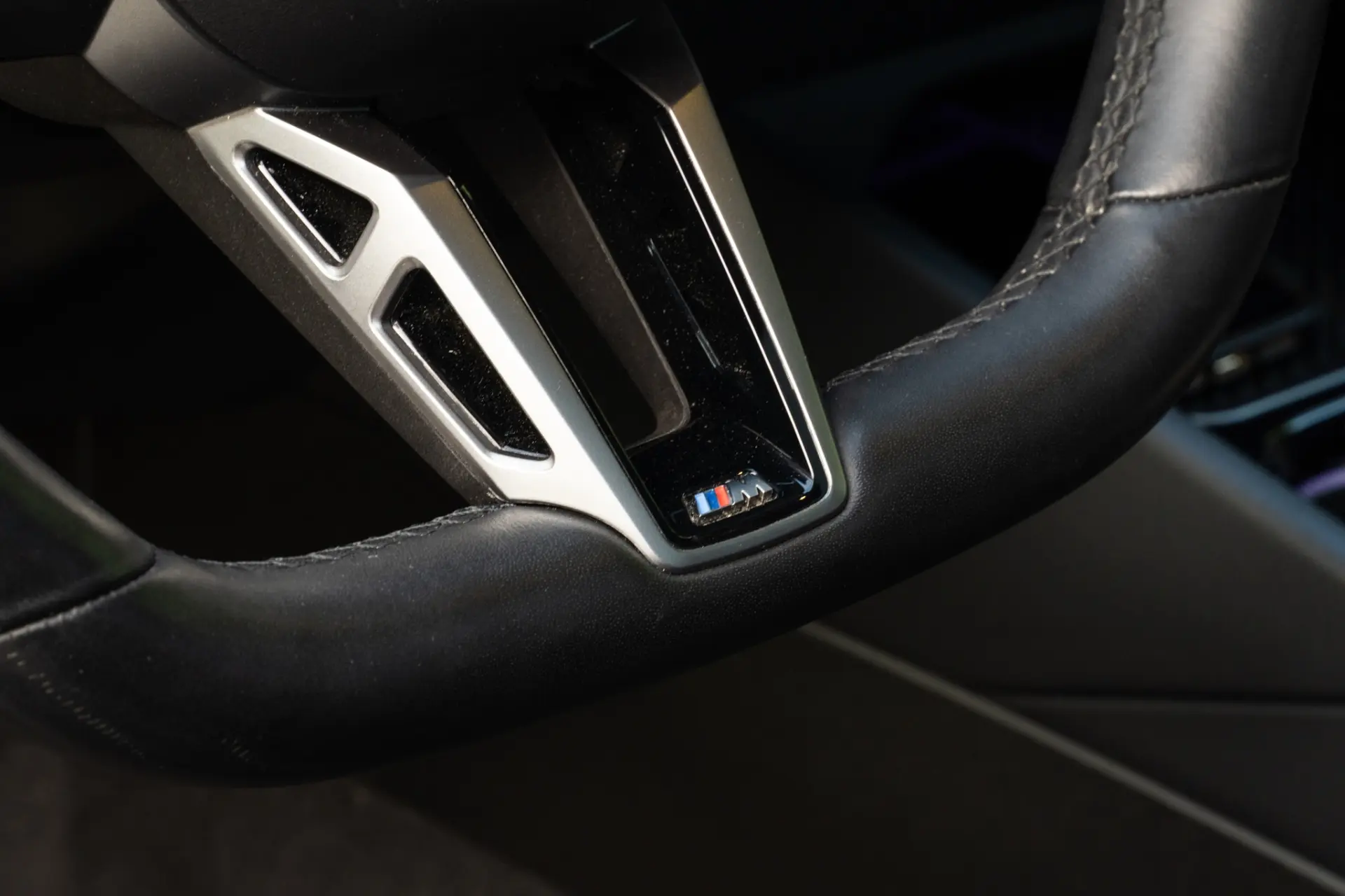 BMW i5 eDrive40 Pack Desportivo M 51