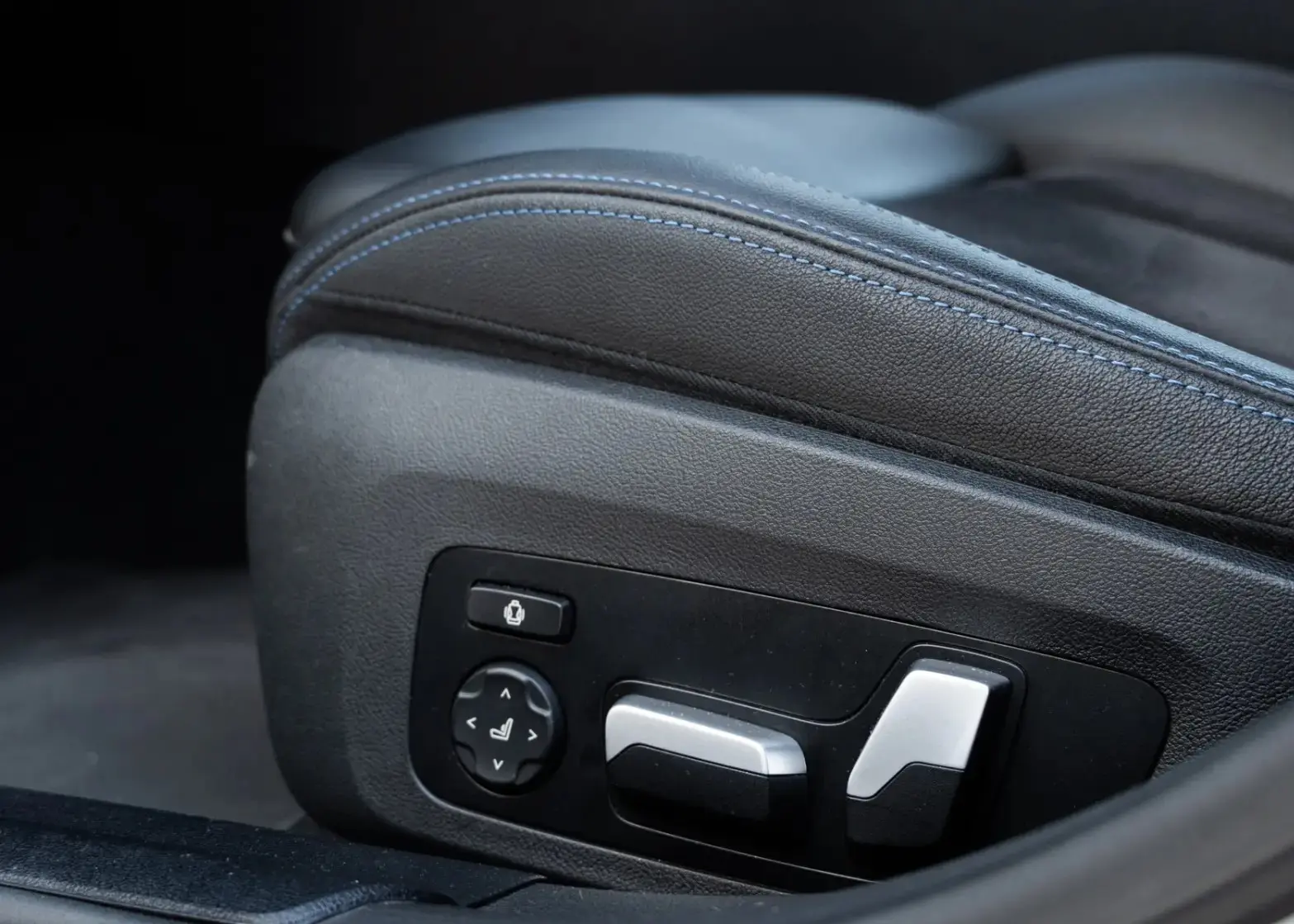BMW i4 eDrive40 Pack Desportivo M 43