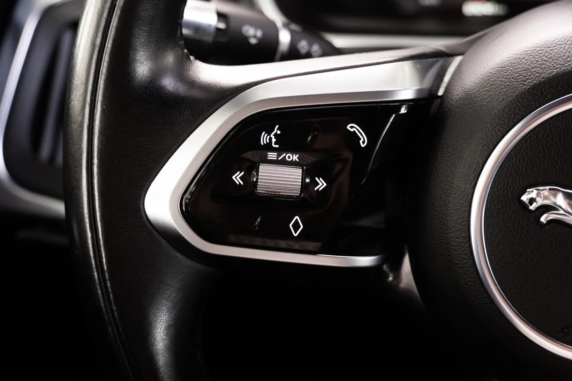 Jaguar I-Pace EV400 AWD HSE 41