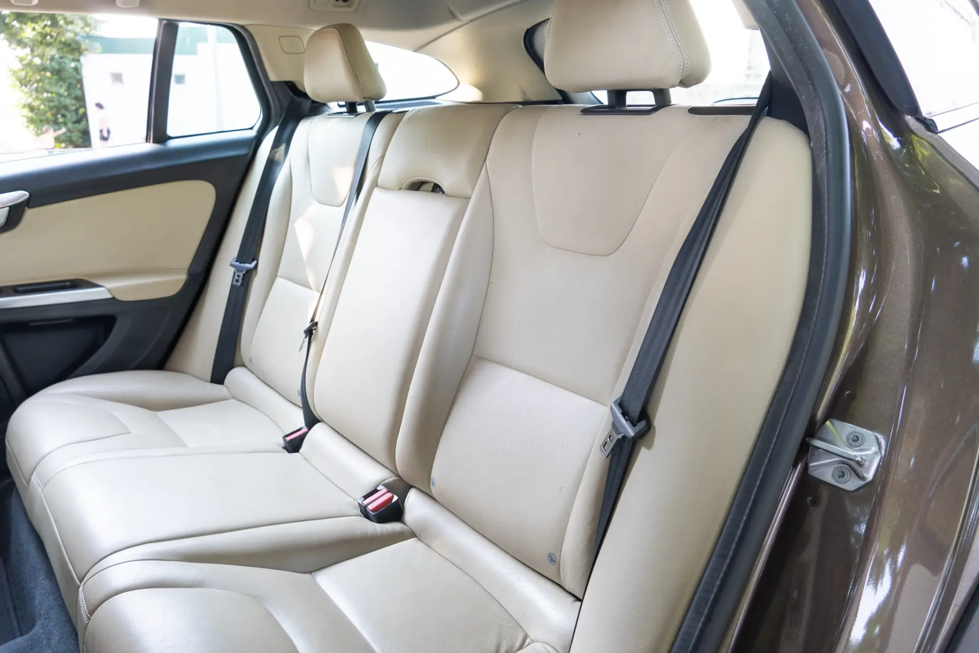 Volvo V60 Cross Country 2.0 D3 Momentum 21