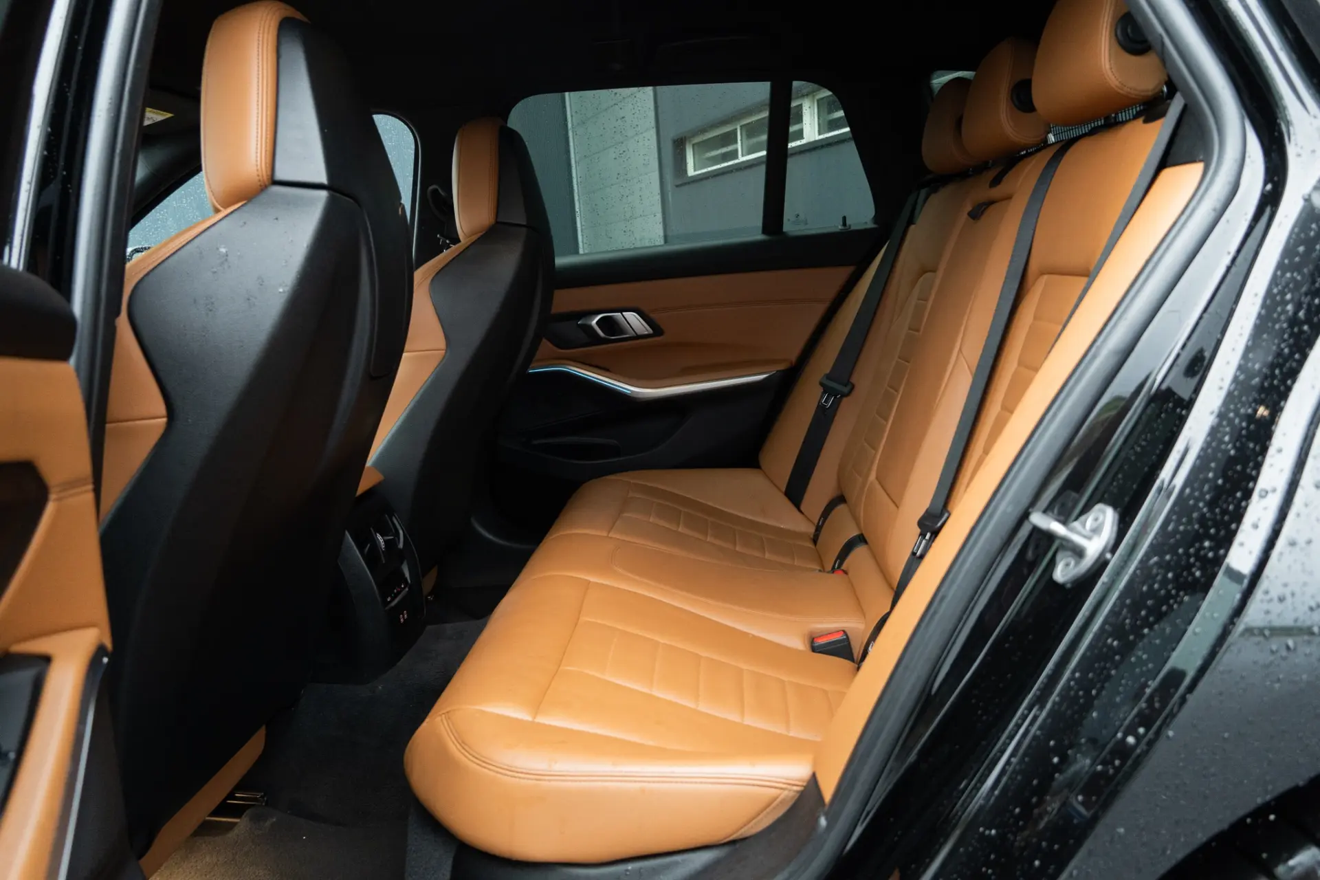 BMW 330 e Pack M Auto 52