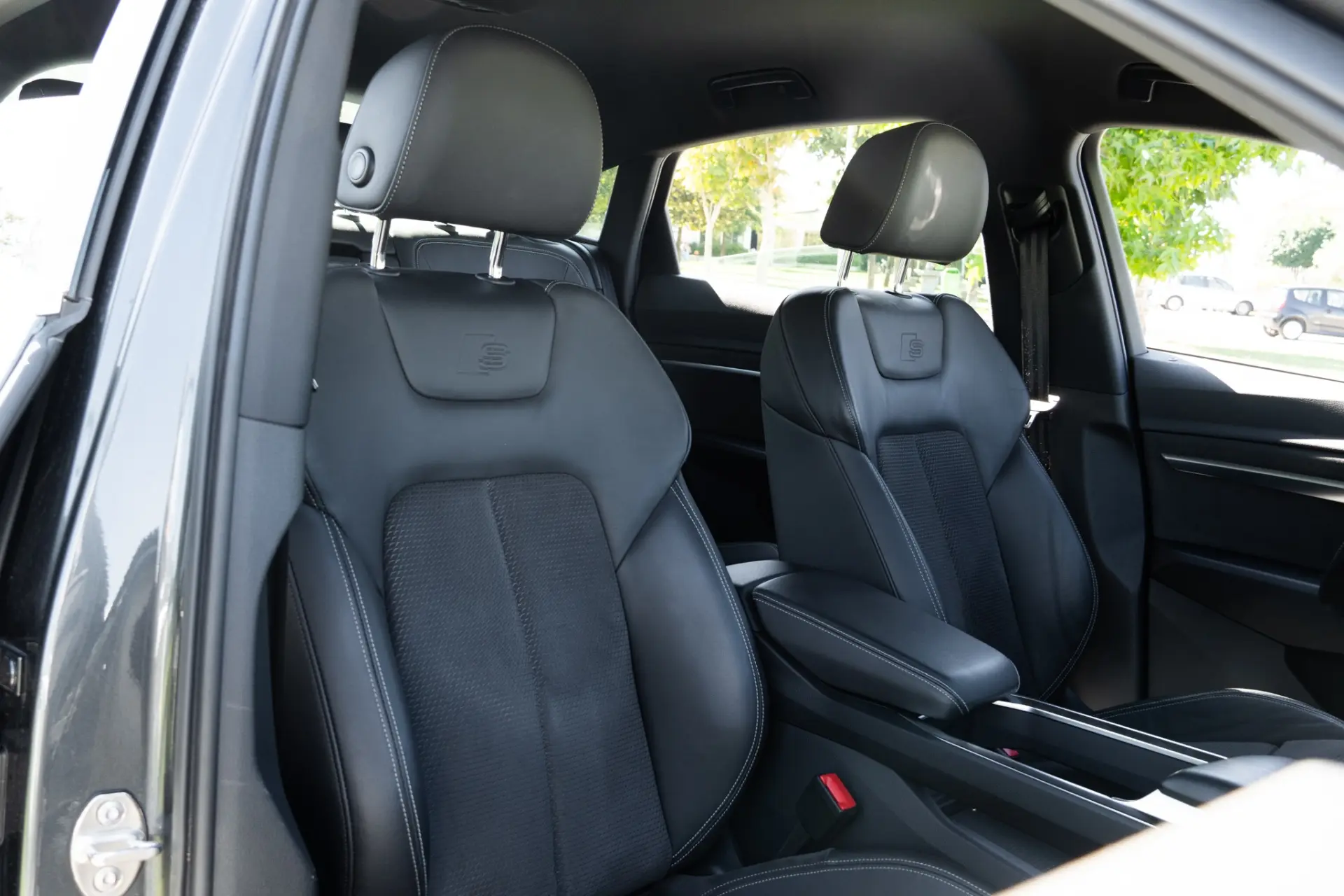 Audi e-tron Sportback 55 quattro S line 8