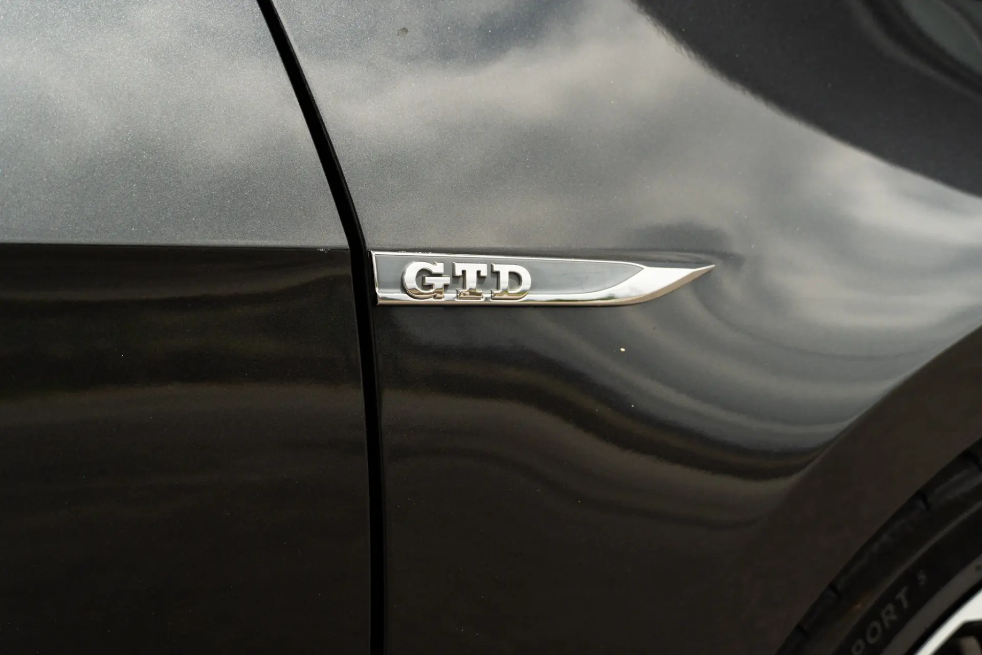 Volkswagen Golf 2.0 TDi GTD DSG 32