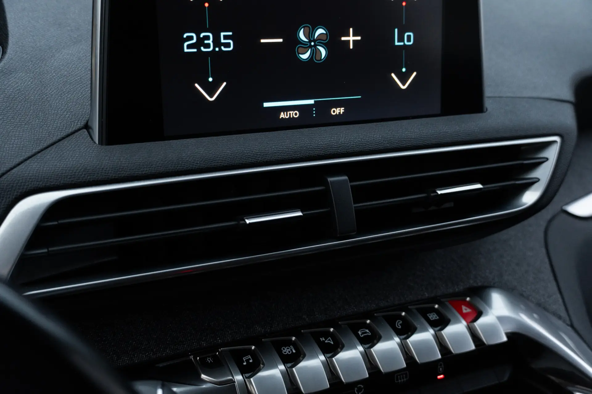 Peugeot 3008 1.6 BlueHDi GT Line 18
