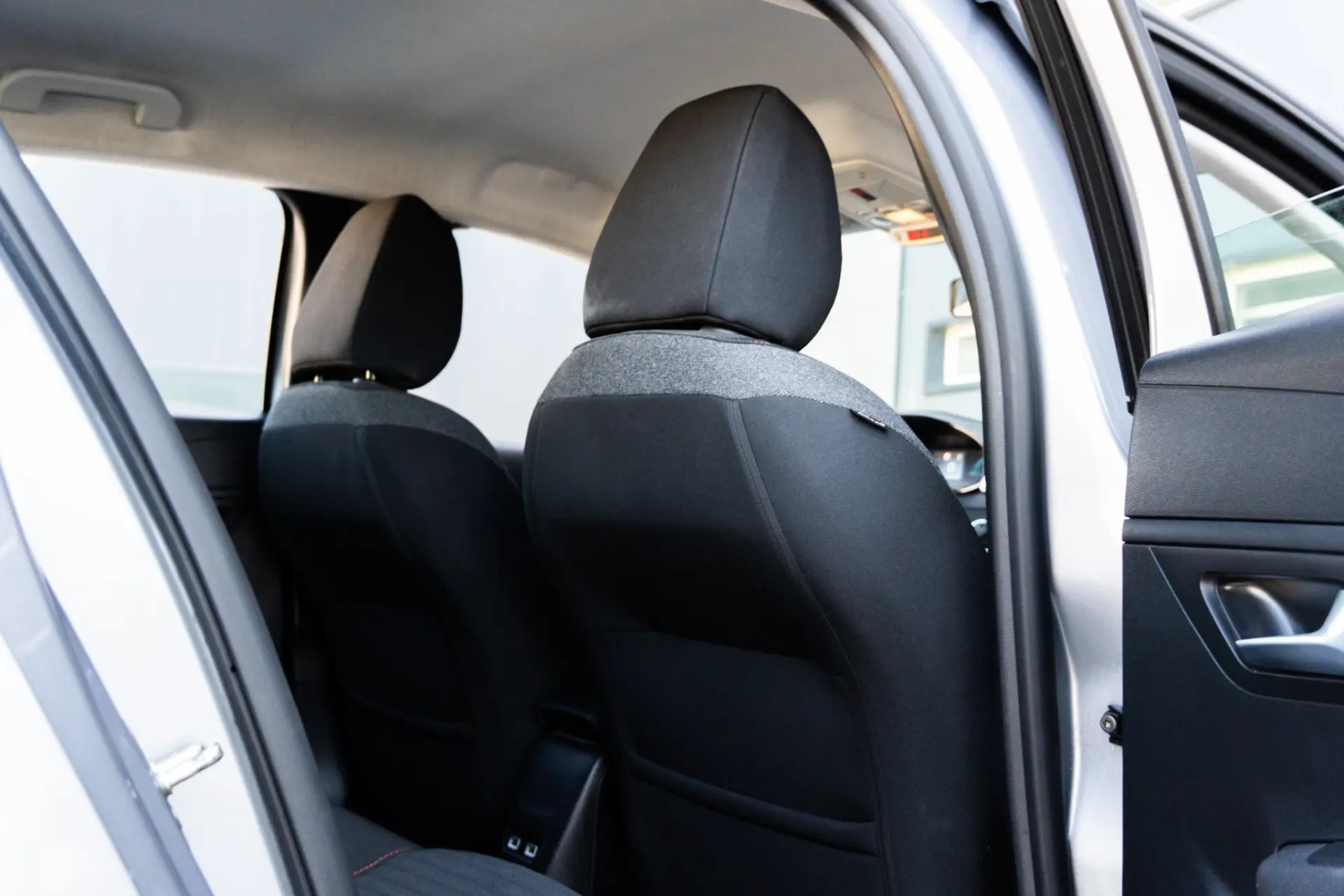 Peugeot e-208 50 kWh Active 23