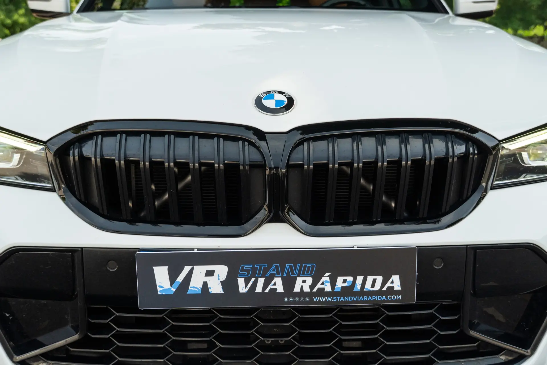BMW 318 d Pack Desportivo M Pro Auto 30