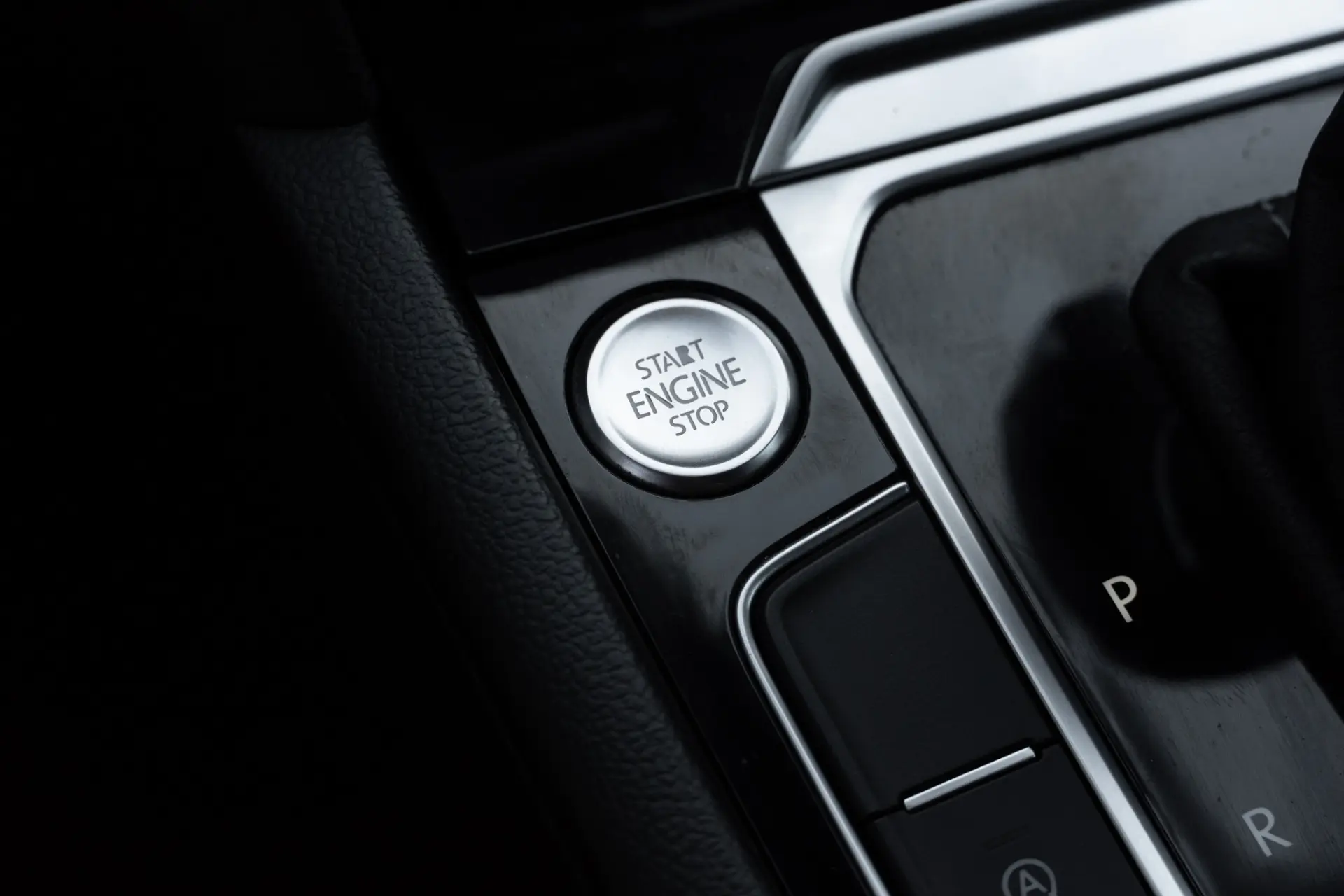 Volkswagen Arteon 2.0 TDI R-Line DSG 46