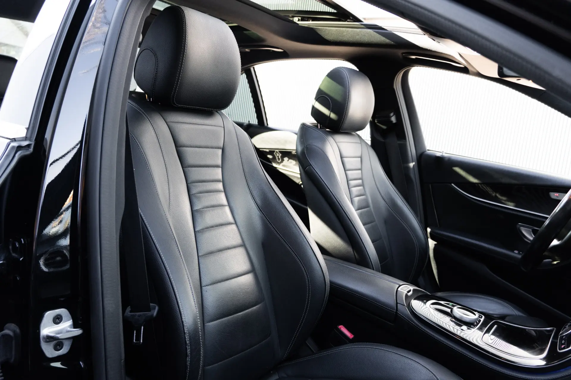 Mercedes-Benz E 220 d Avantgarde 45