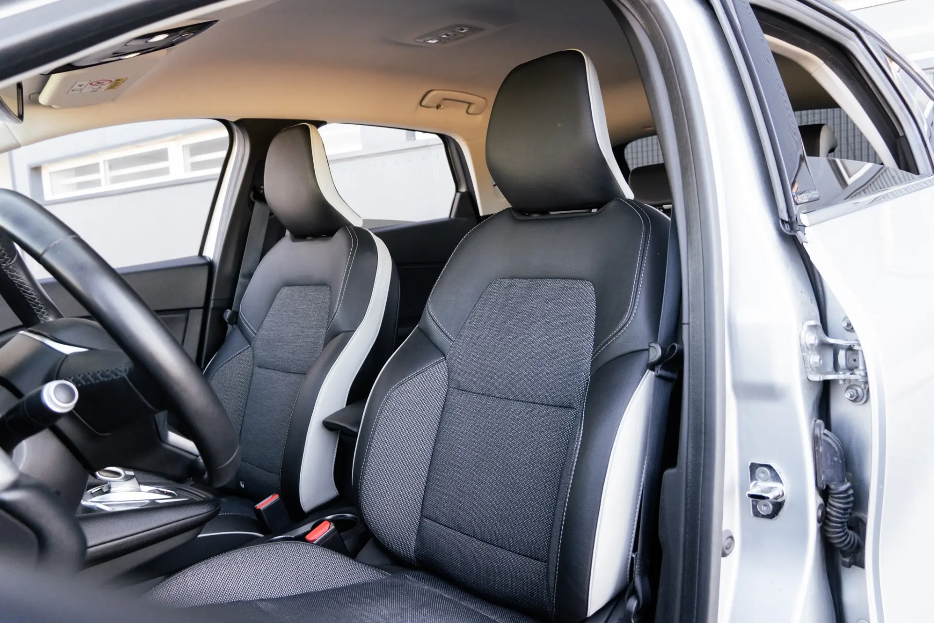 Renault Captur 1.6 E-Tech Plug-In Intens 39