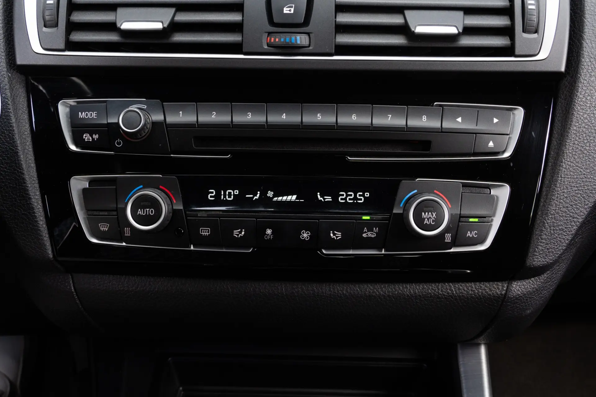 BMW 116 d Pack M Auto 28