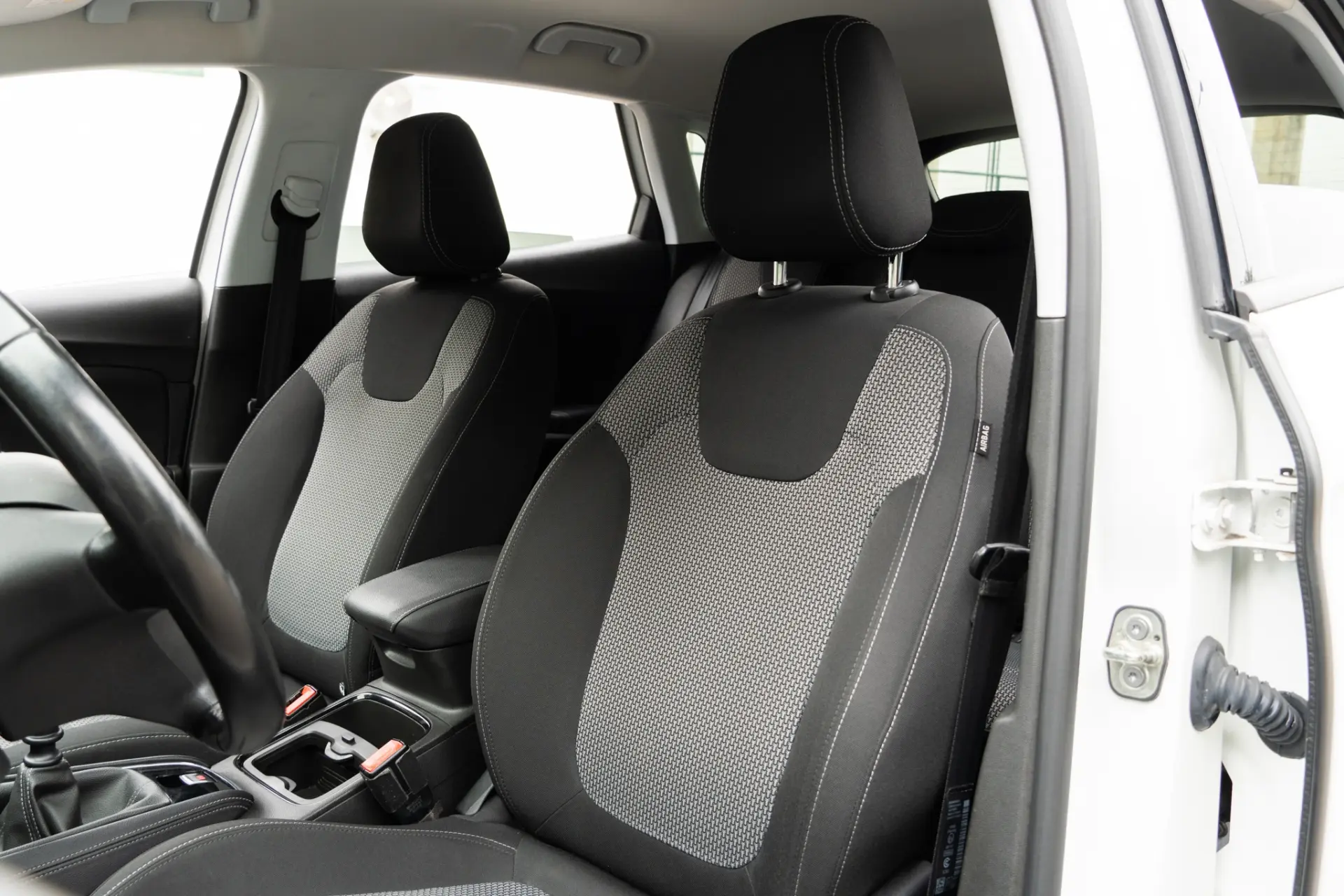 Opel Grandland X 1.2 T Business Edition 8