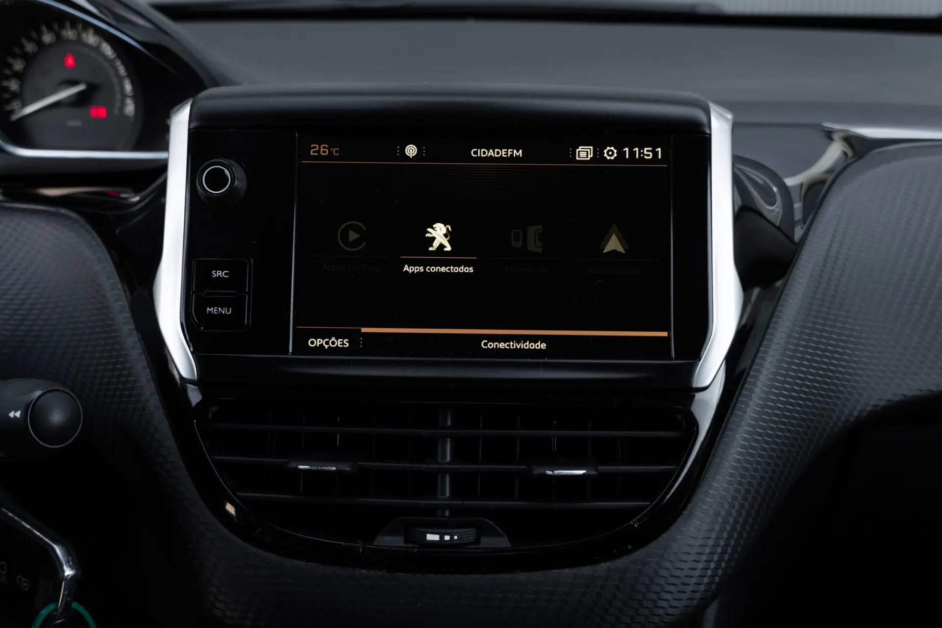 Peugeot 2008 1.2 PureTech Allure 16