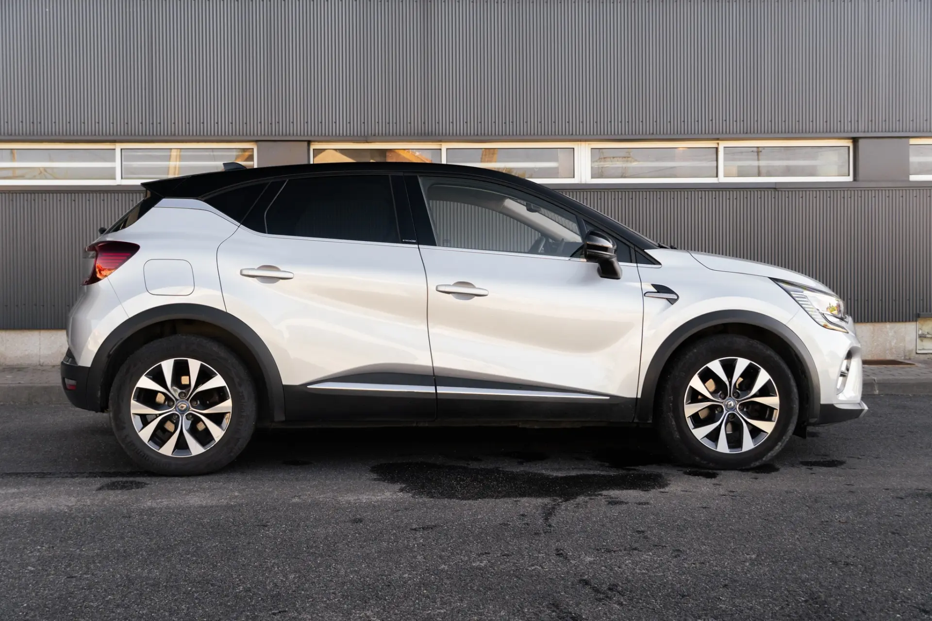 Renault Captur 1.6 E-Tech Plug-In Intens 30