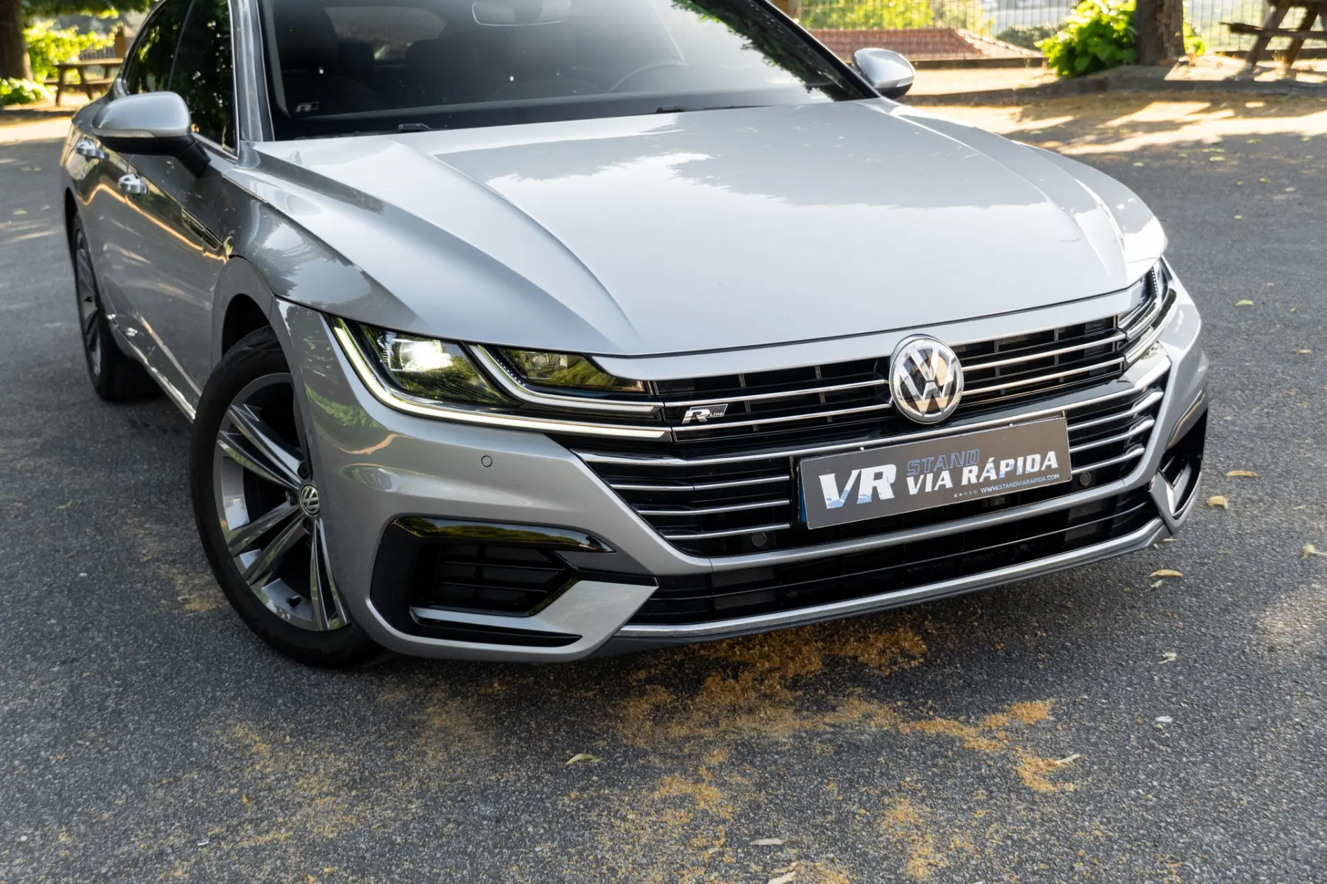 Volkswagen Arteon 2.0 TDI R-Line DSG 22