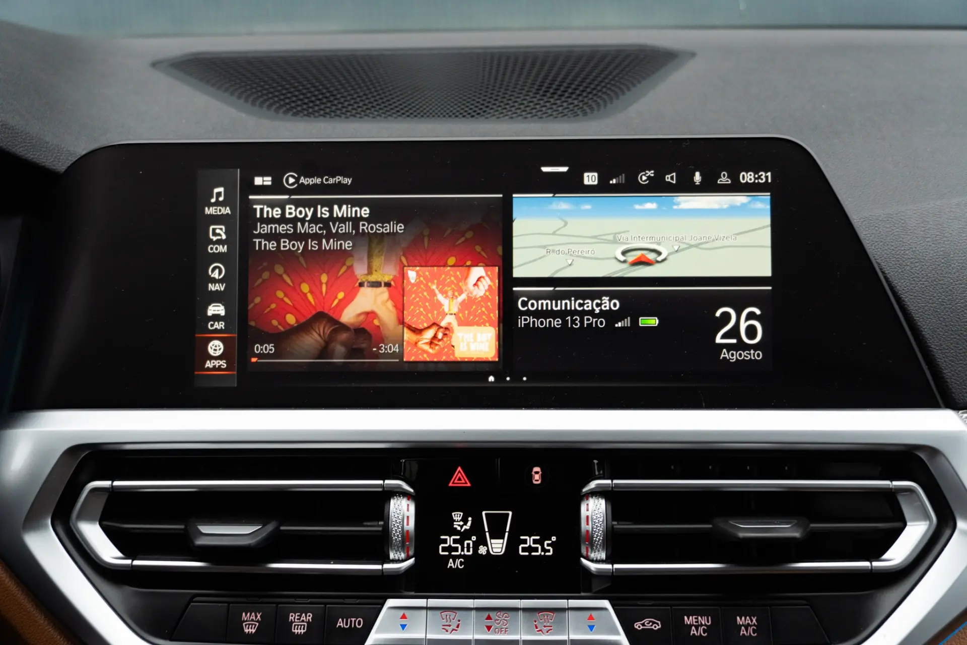 BMW 330 e Pack M Auto 11