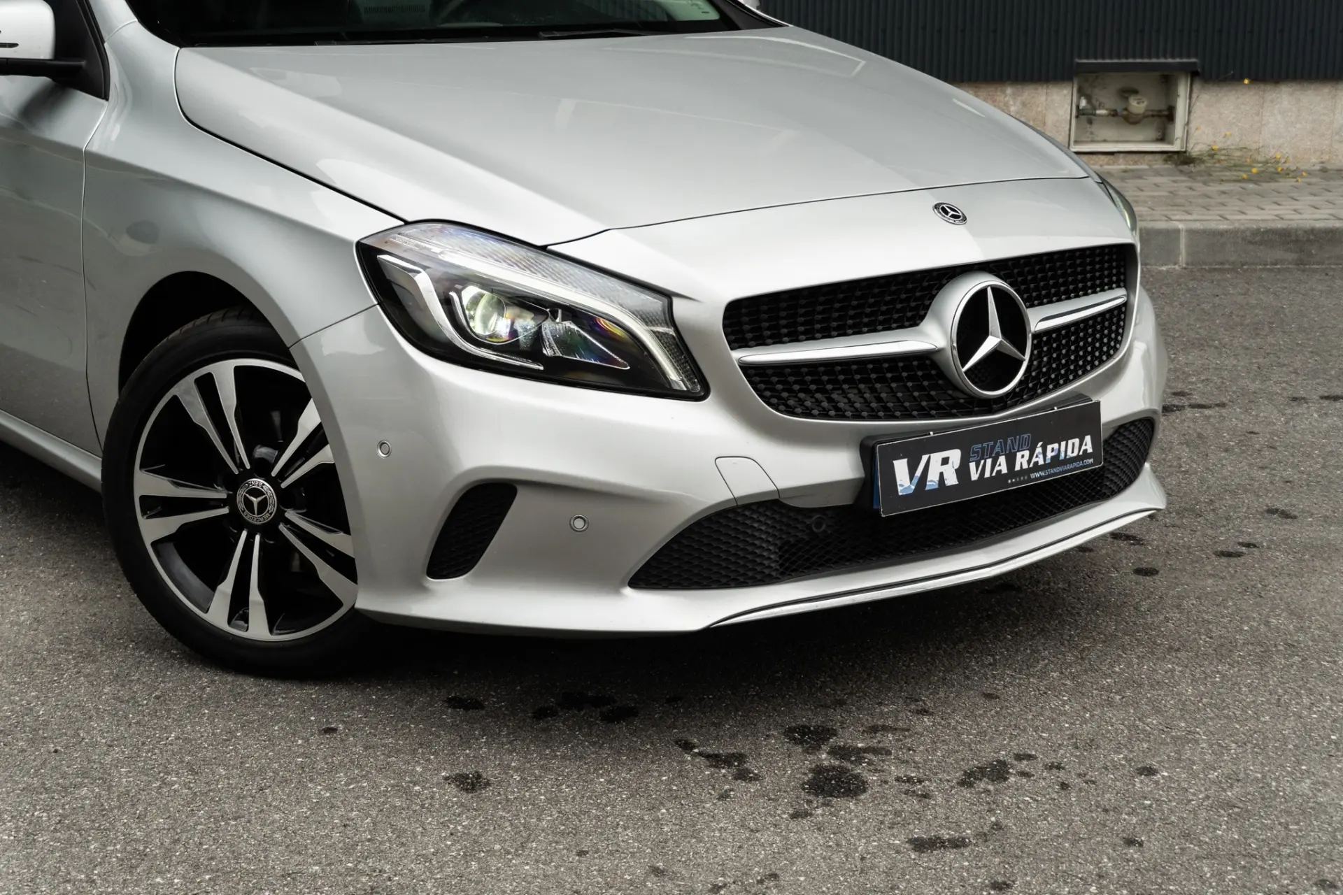 Mercedes-Benz A 180 d Style Plus Aut. 26