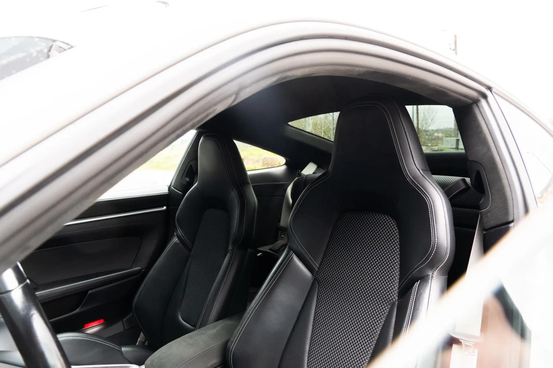Porsche 911 (992) Carrera 4S PDK 8