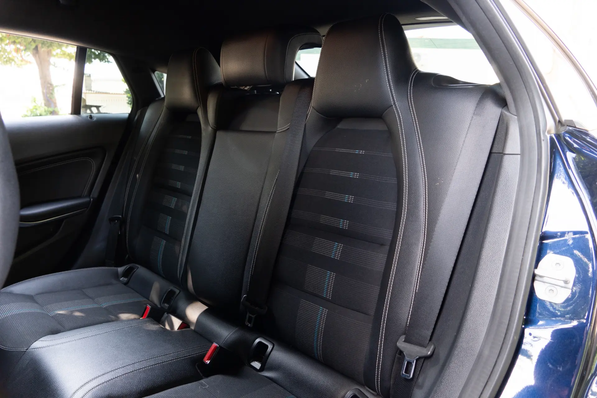 Mercedes-Benz CLA 180 d 52
