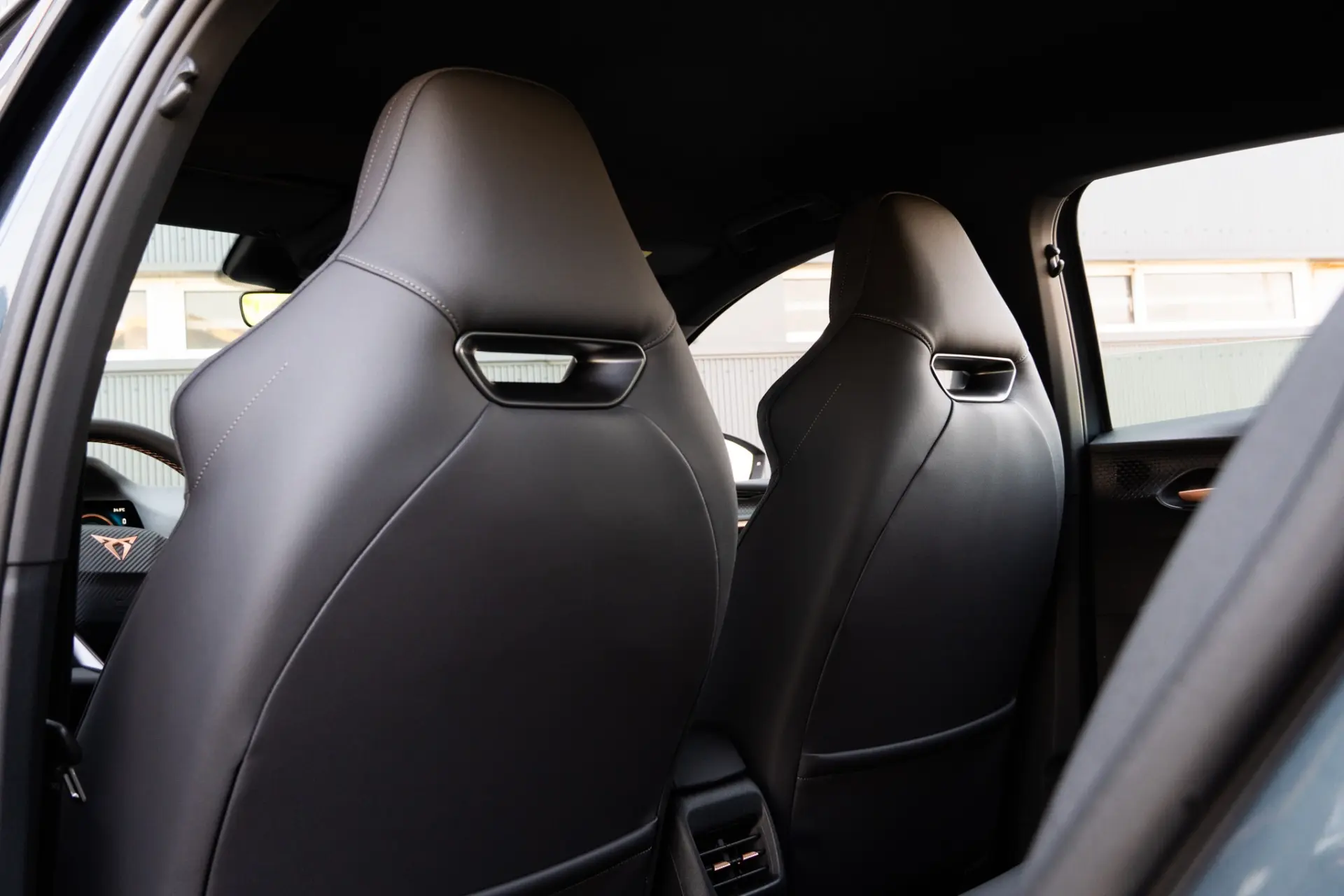 Cupra Raval 55 kWh Dynamic 27