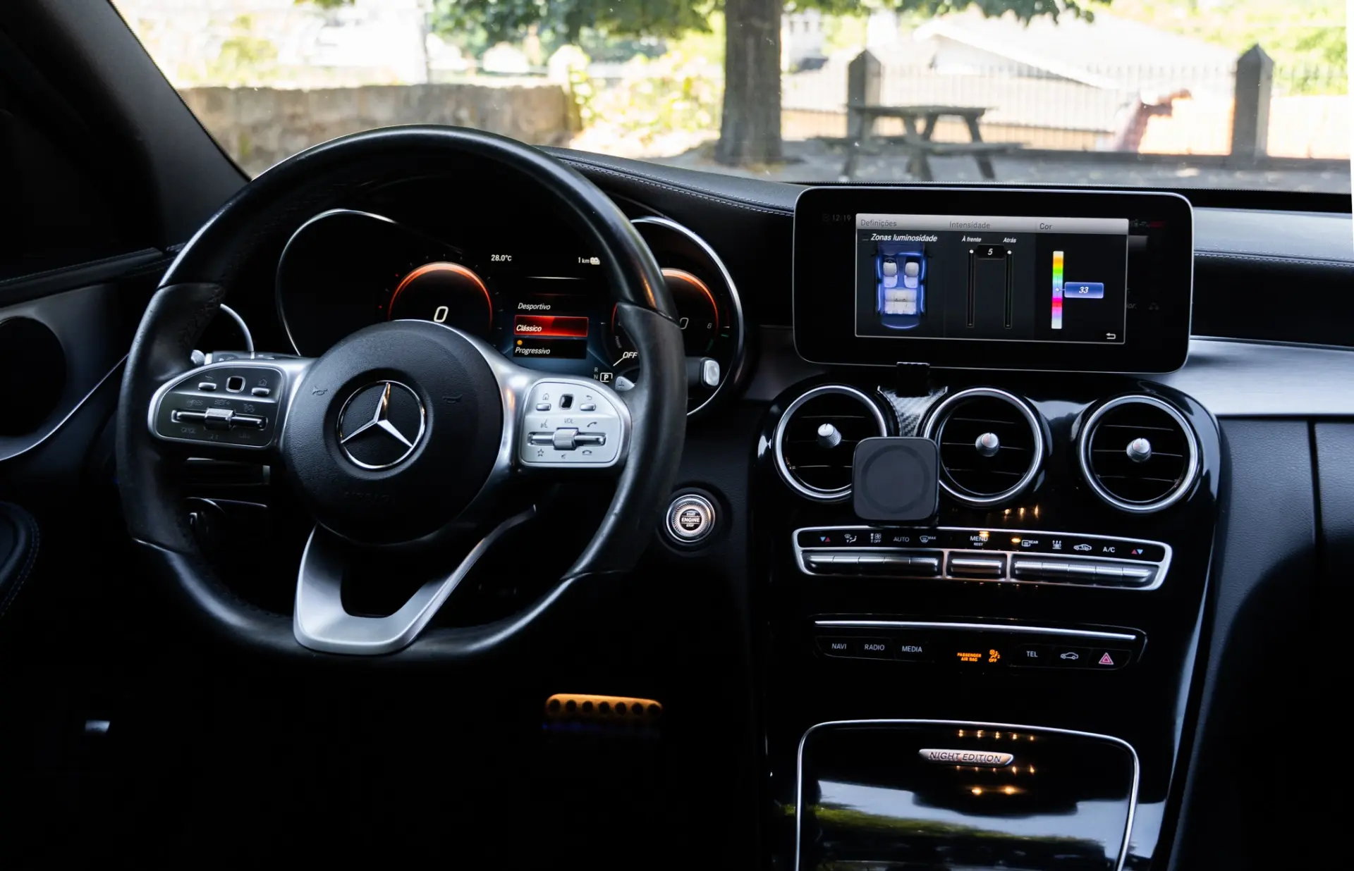 Mercedes-Benz C 300 de AMG Line 11