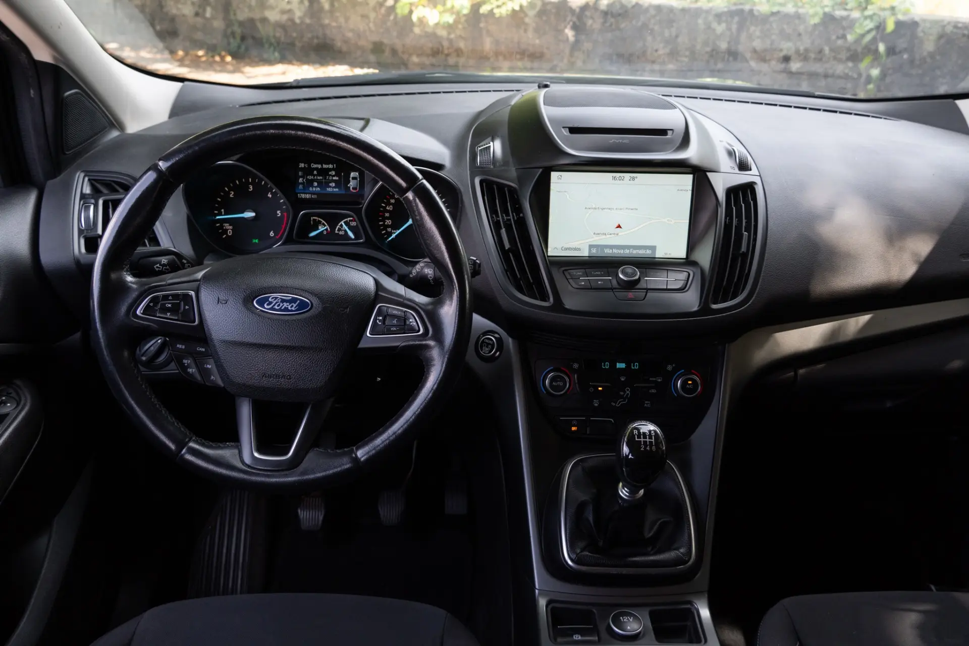 Ford Kuga 1.5 TDCi EcoBlue Titanium 10