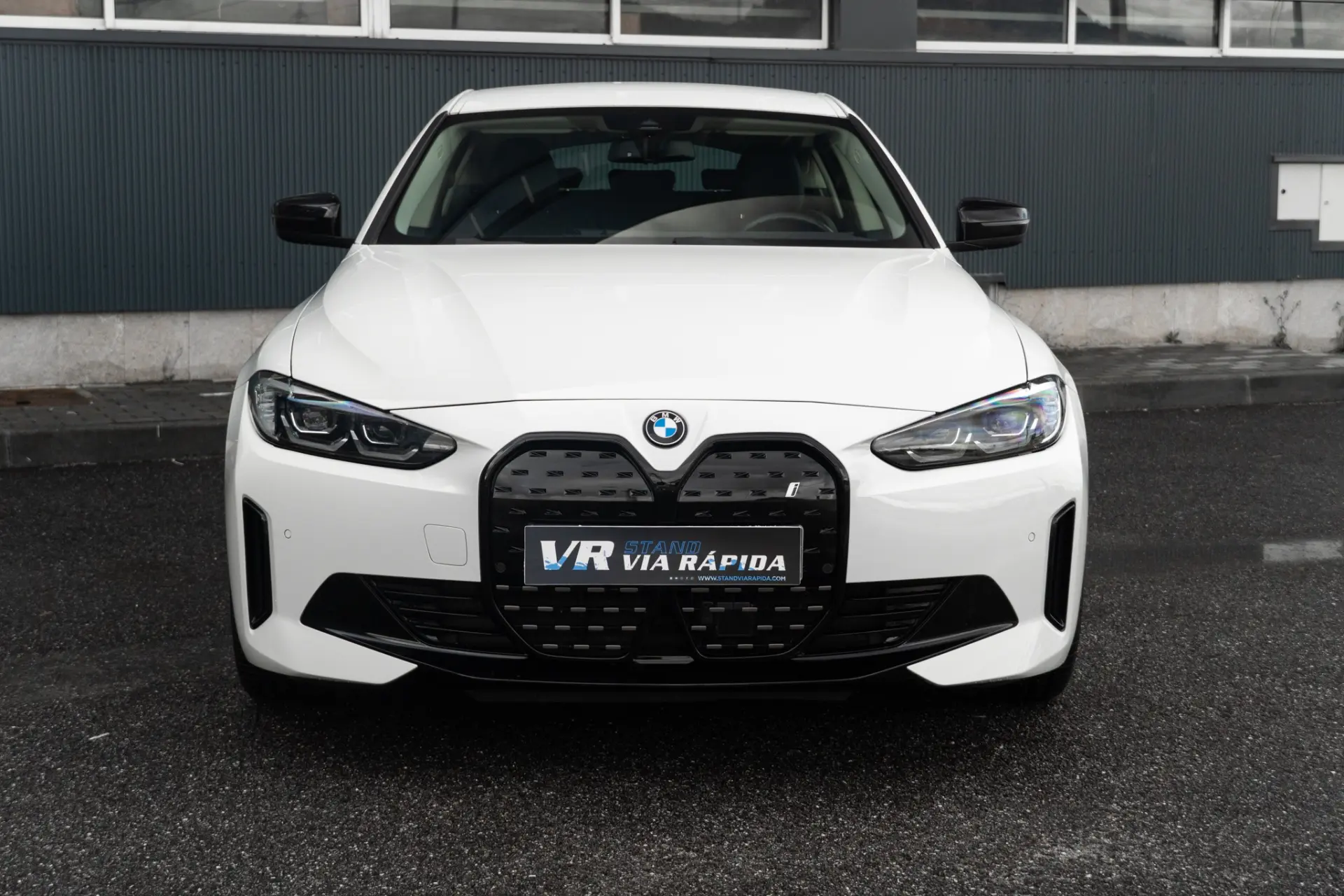 BMW i4 eDrive40 2