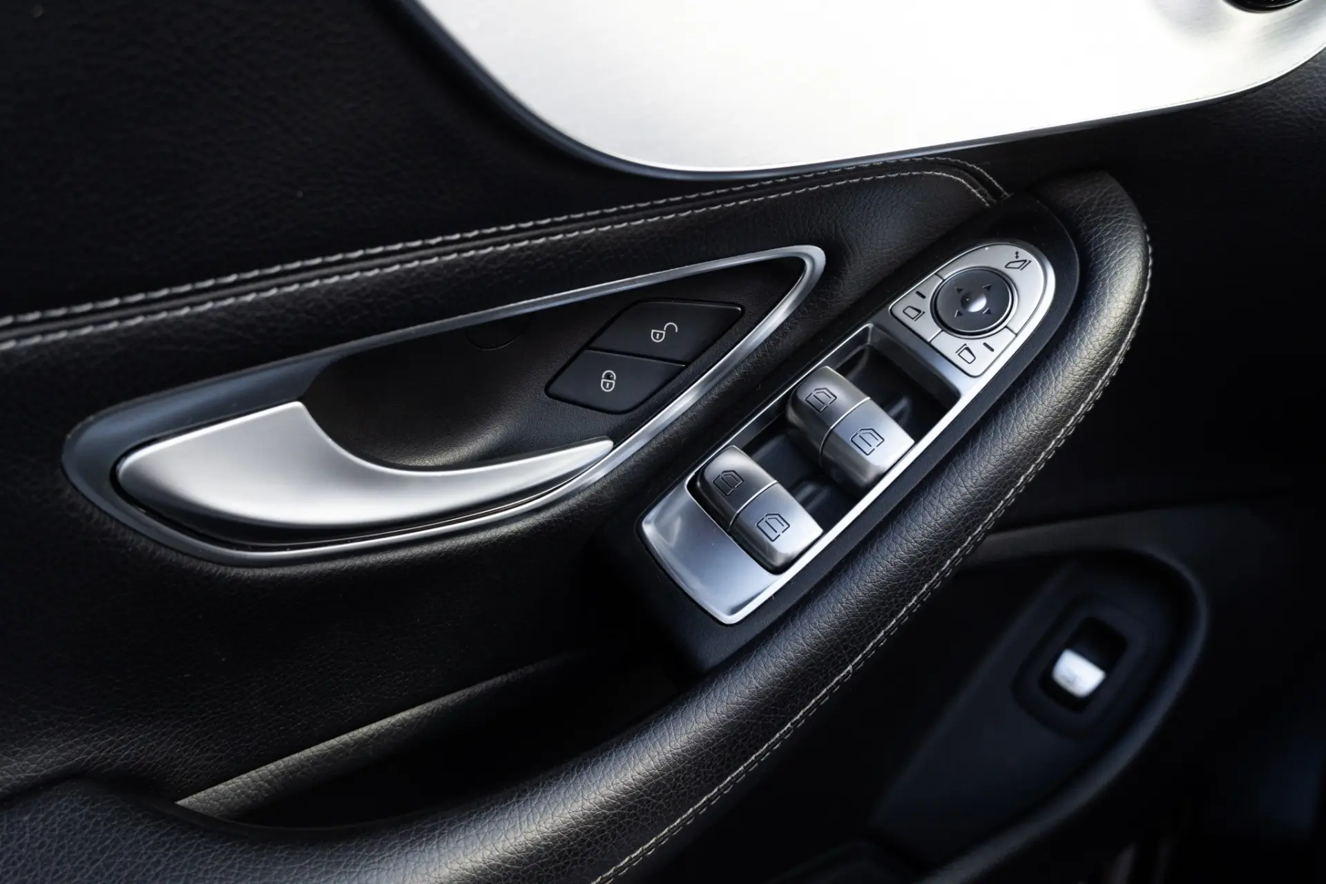 Mercedes-Benz C 220 d Cabrio 9G-Tronic AMG Line 47