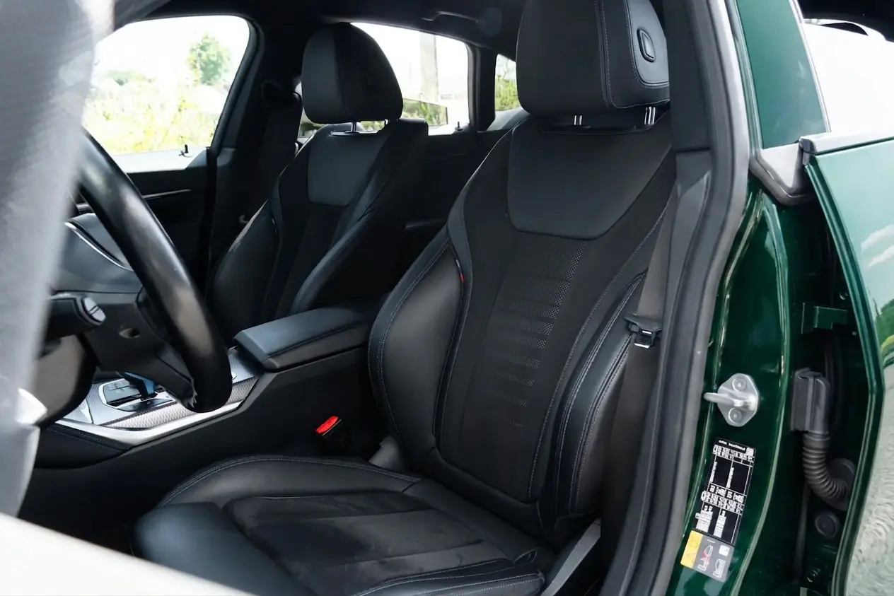 BMW i4 eDrive40 Pack Desportivo M 8