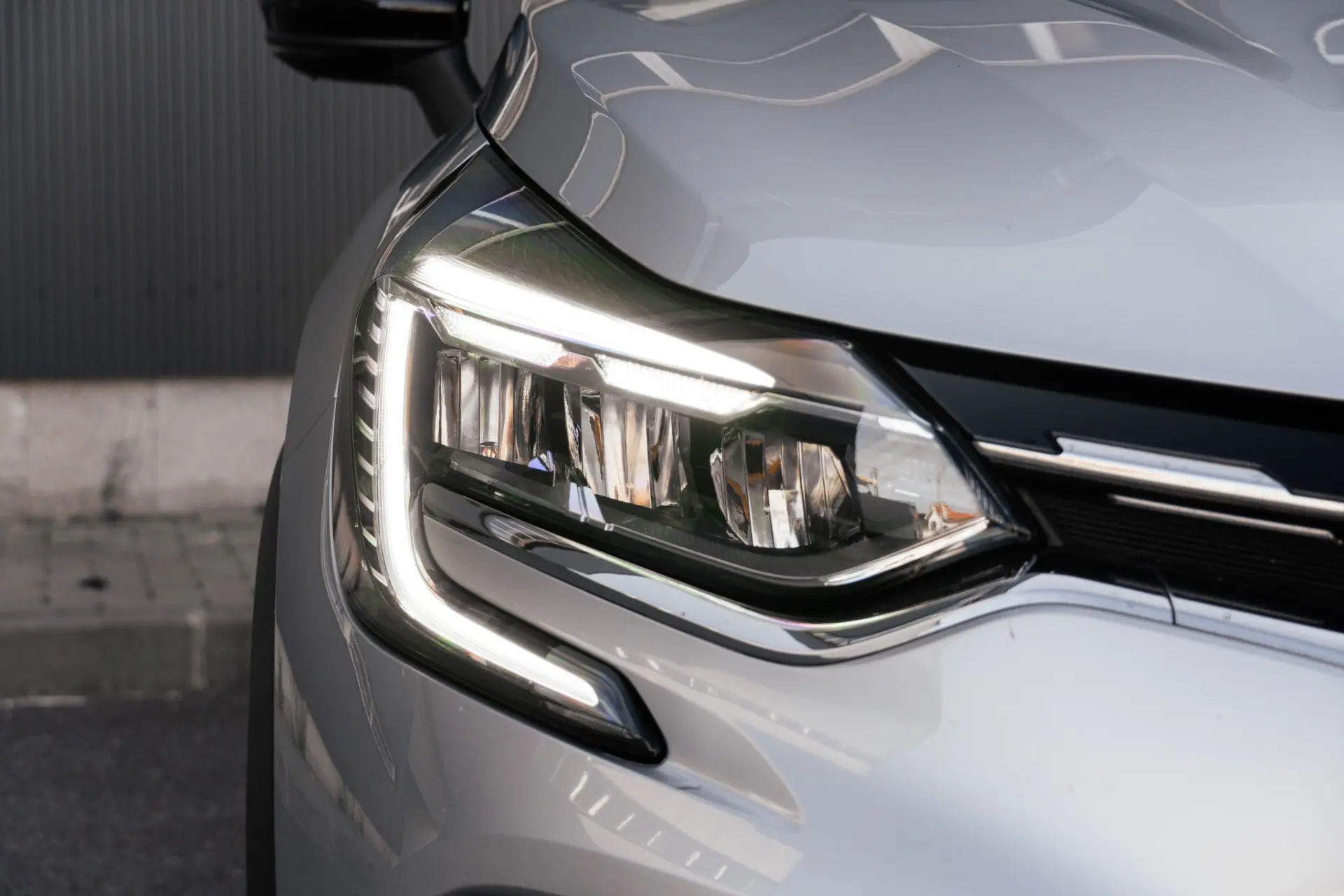 Renault Captur 1.6 E-Tech Plug-In Intens 27