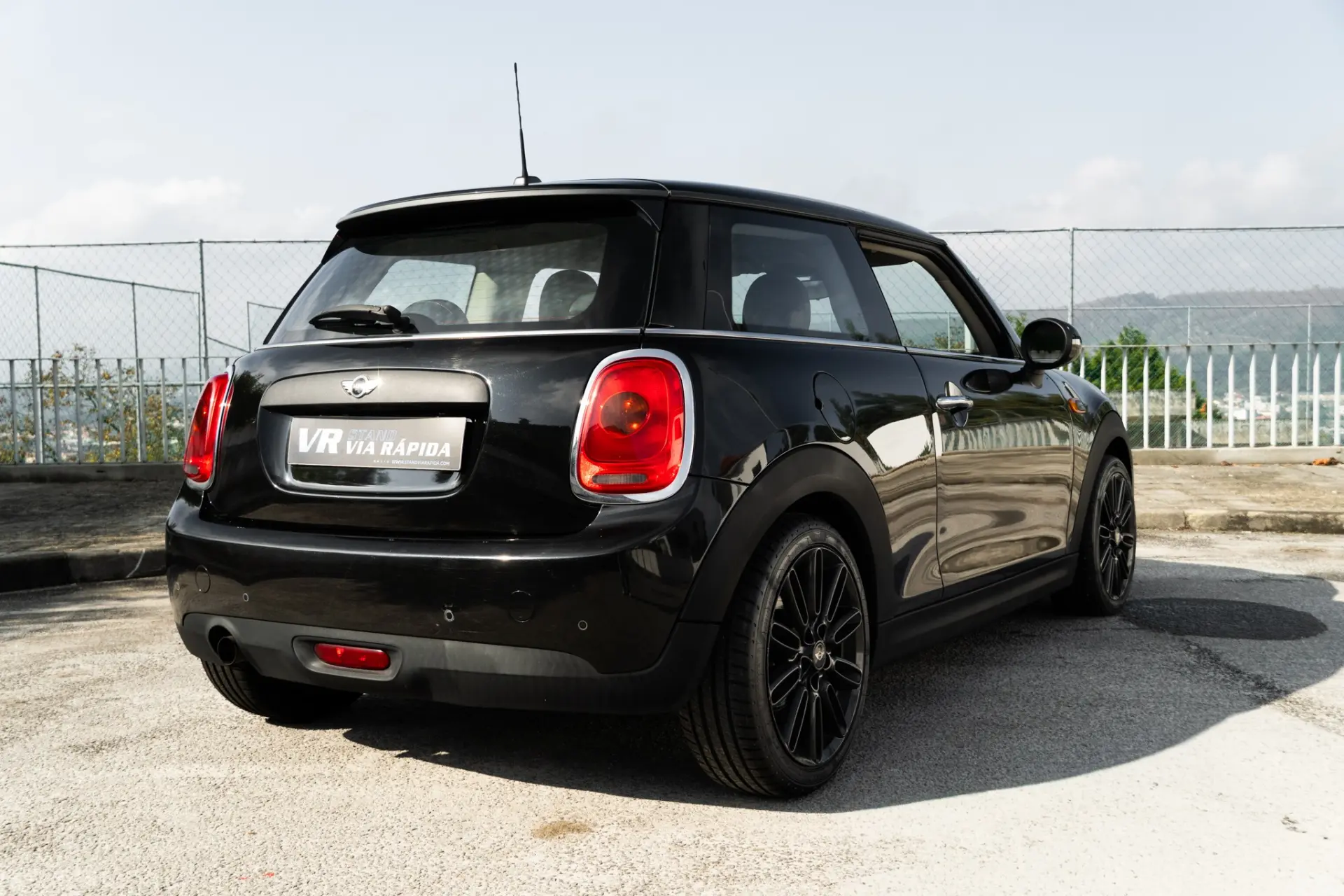 MINI 3 Portas Cooper 4