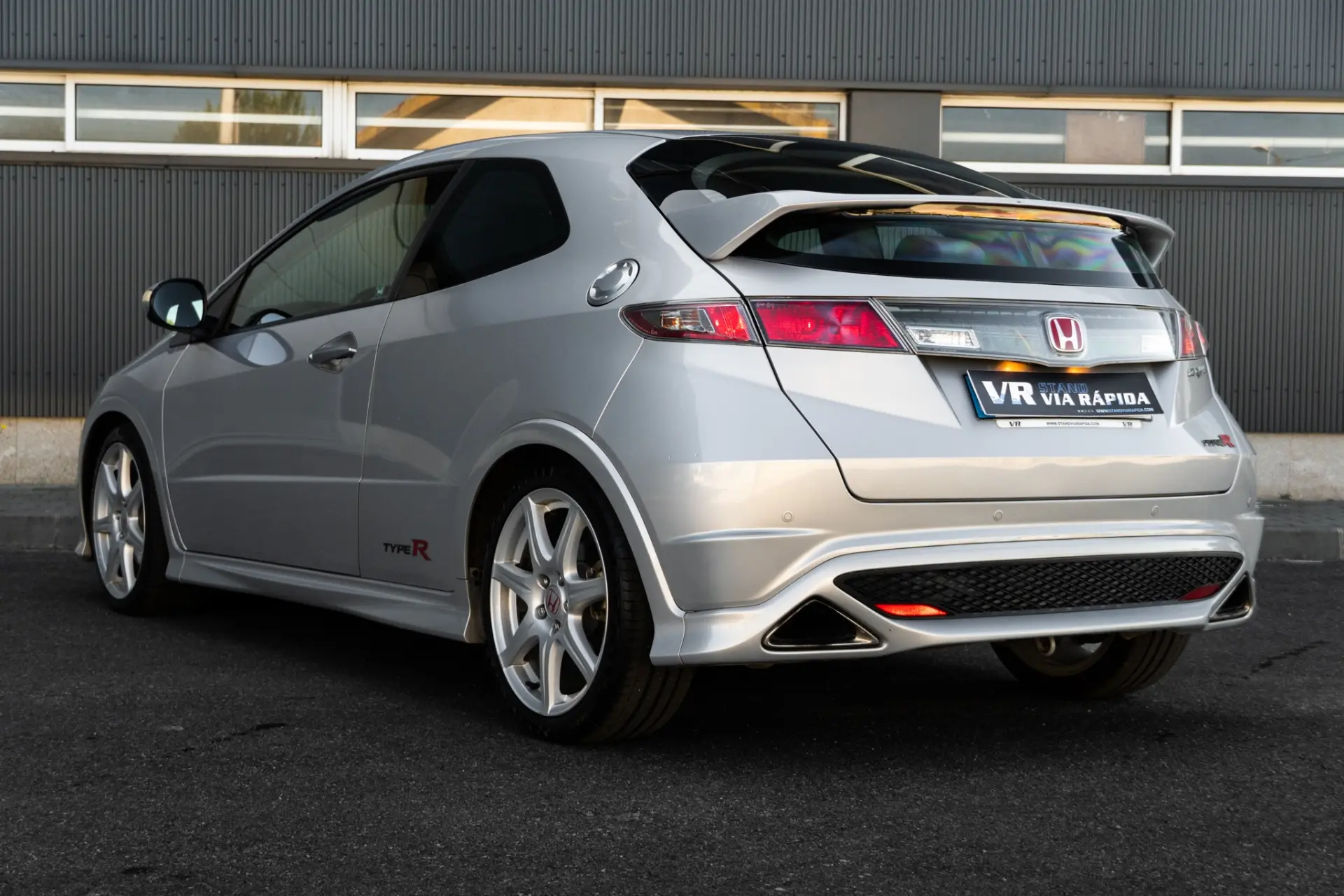 Honda Civic 2.0 Type-R 6