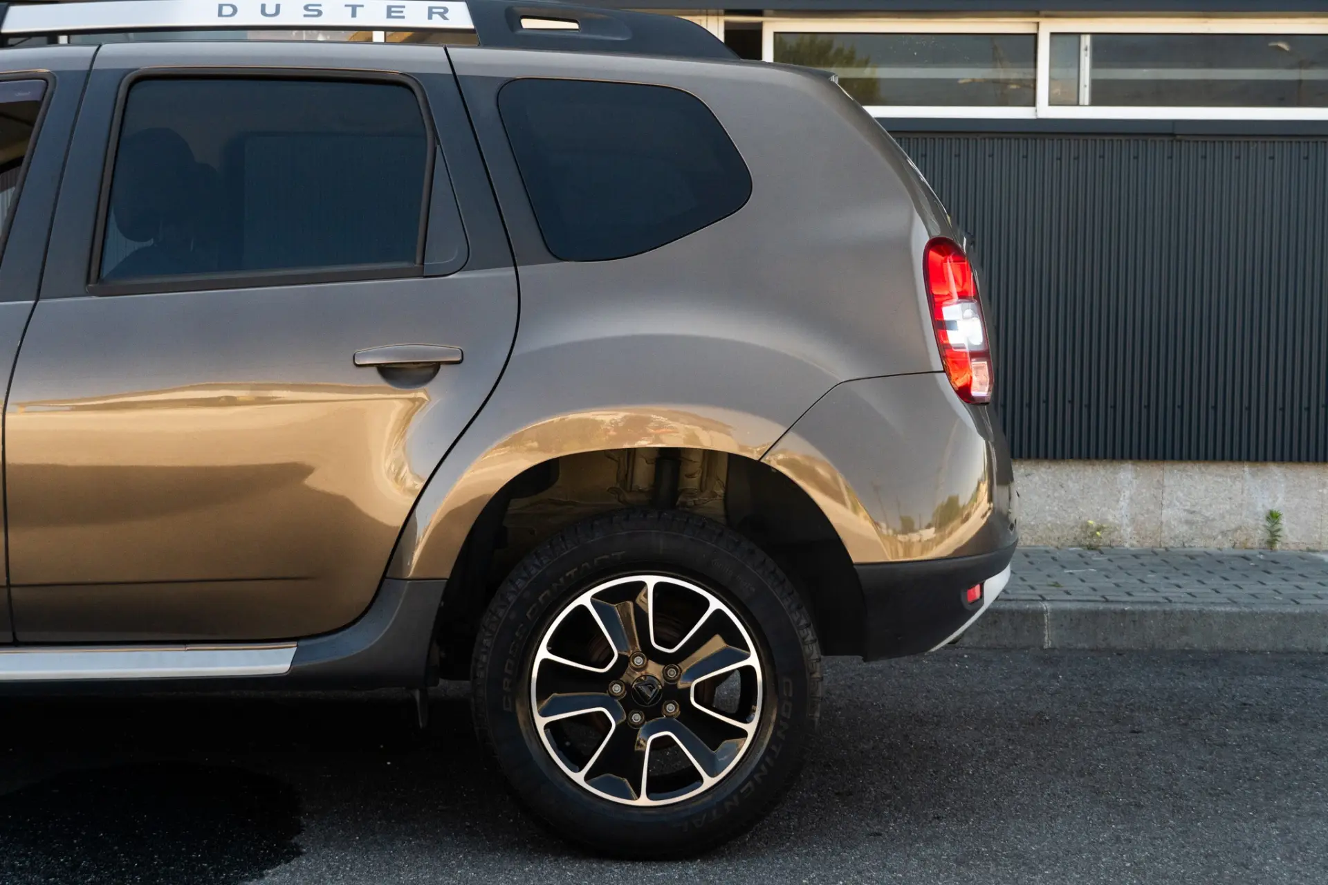 Dacia Duster 1.5 dCi SL Black Shadow 25