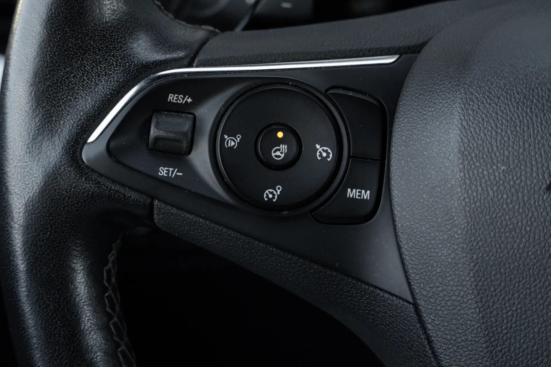 Opel Mokka 1.2 T GS AT 35