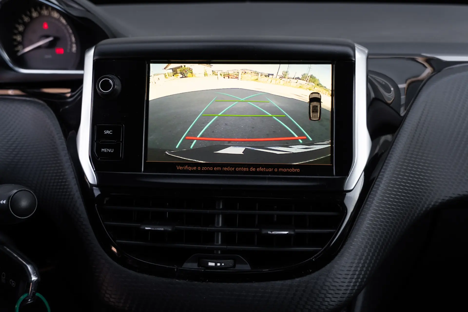 Peugeot 2008 1.2 PureTech Allure 15