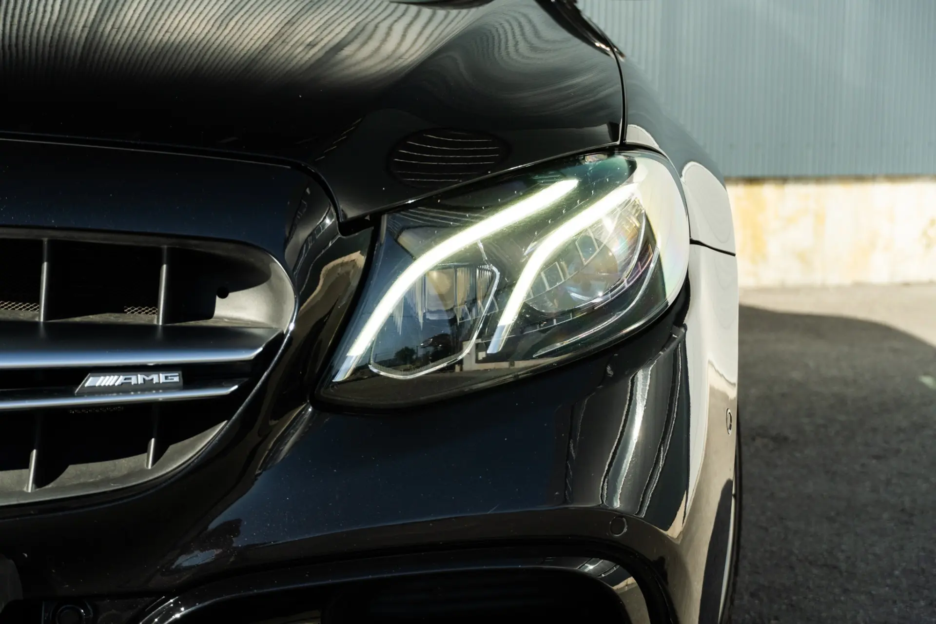 Mercedes-Benz E 220 d Avantgarde 33