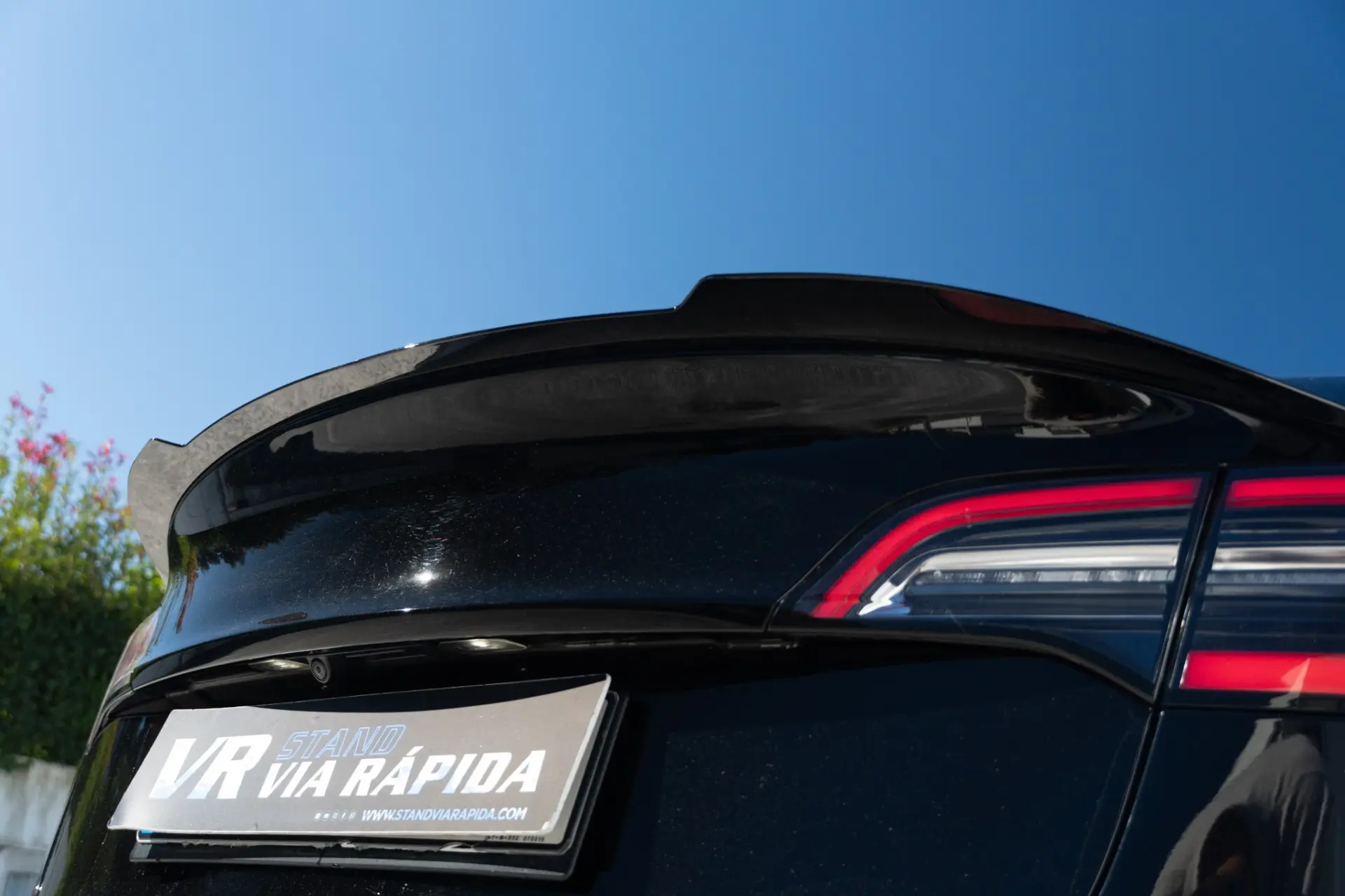 Tesla Model 3 Standard Range Plus RWD 32