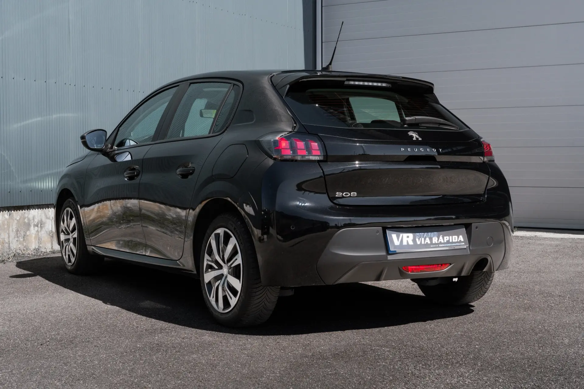 Peugeot 208 1.5 BlueHDi Allure 6