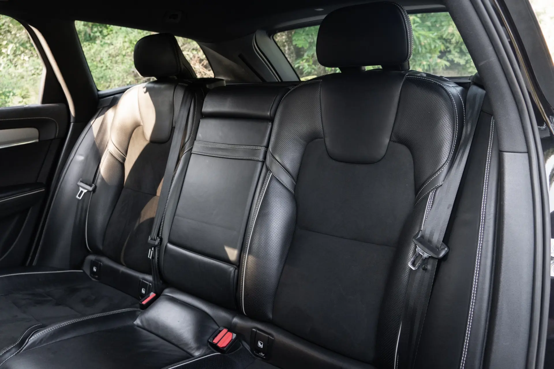 Volvo V90 2.0 D4 R-Design Geartronic 9