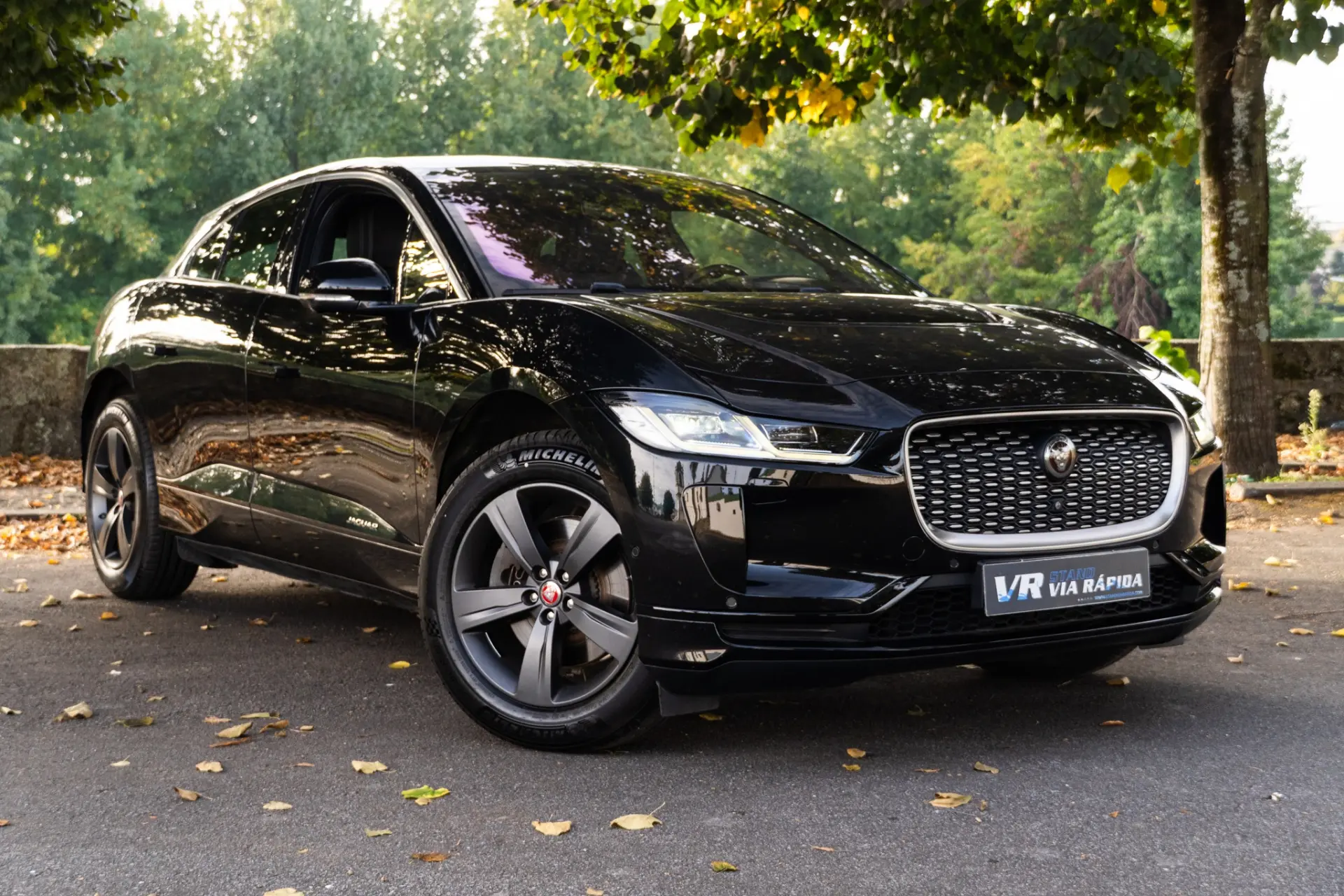 Jaguar I-Pace EV400 AWD HSE 3