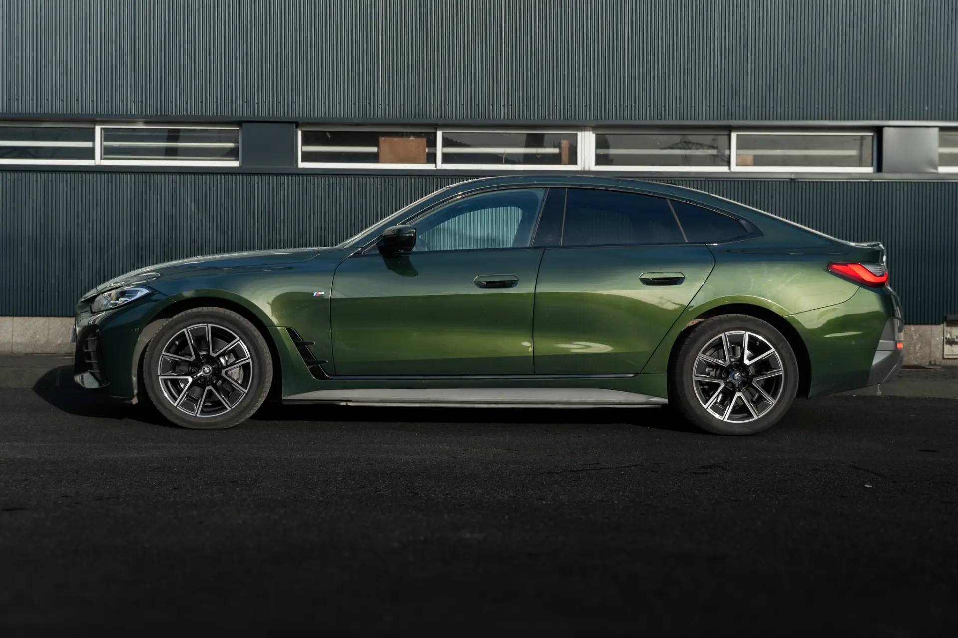 BMW i4 eDrive40 Pack Desportivo M 27
