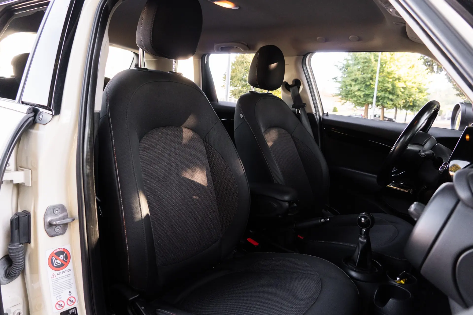 MINI 5 Portas One D 8