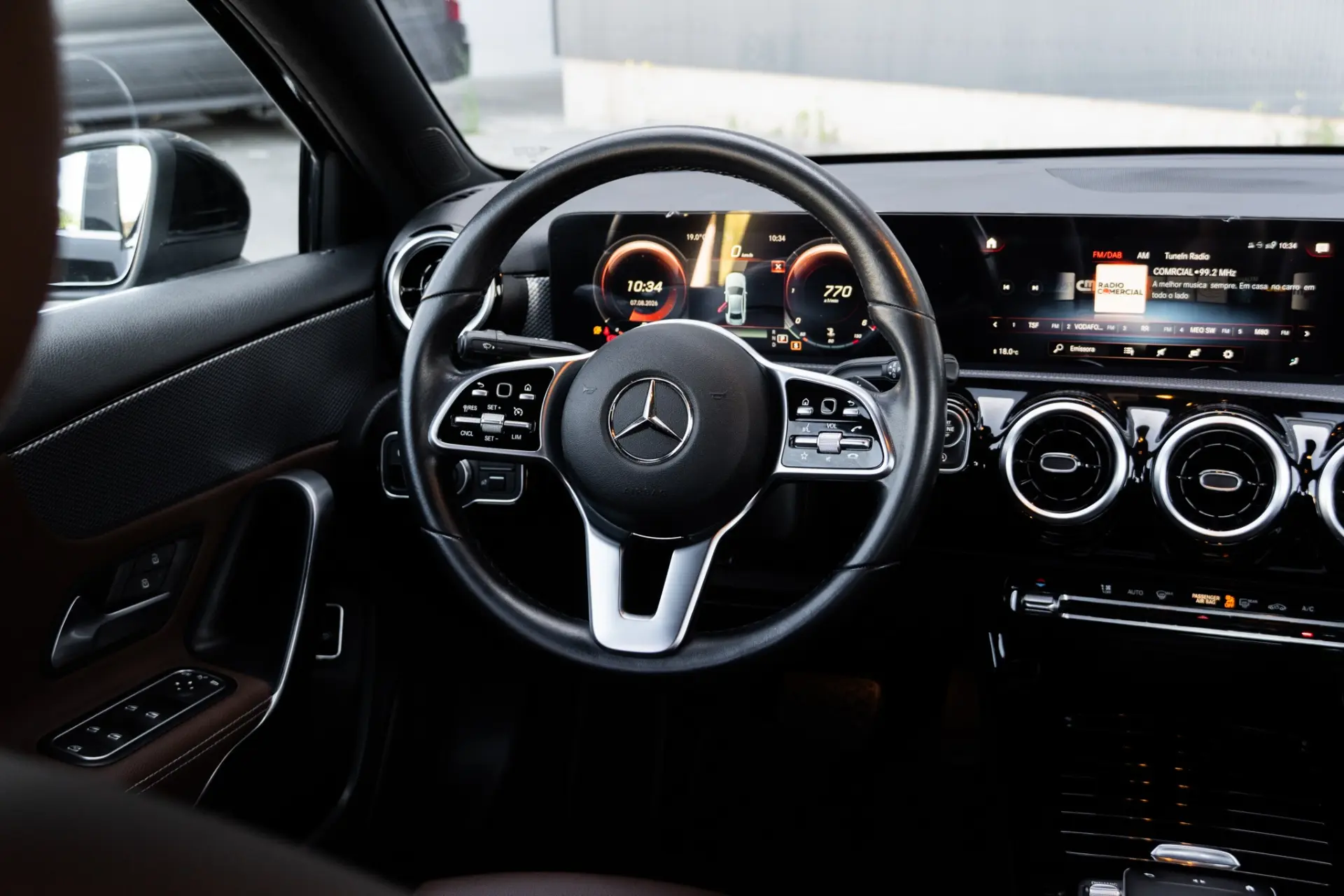 Mercedes-Benz A 180 Limousine d Progressive Aut. 11